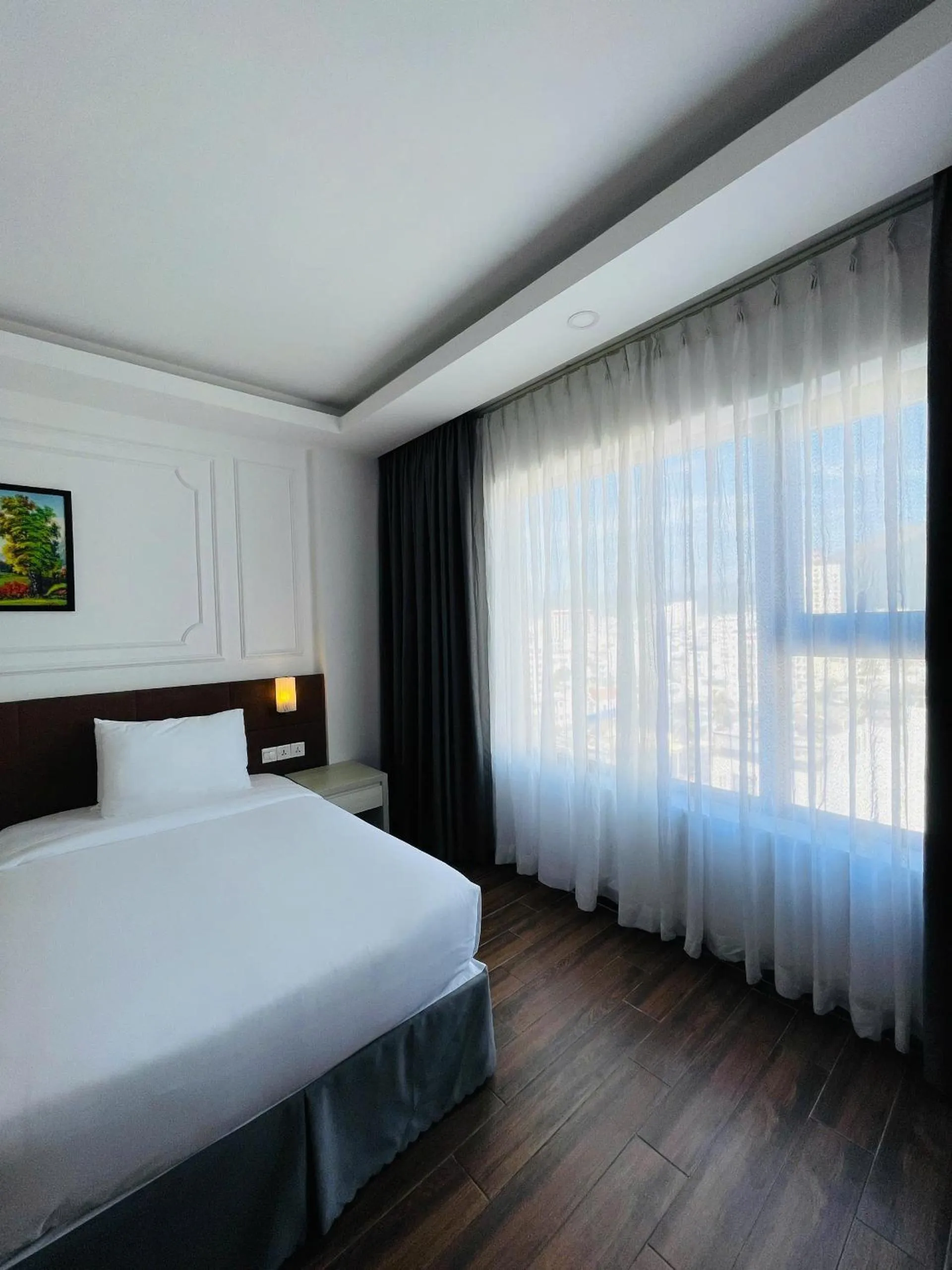 Bedroom, Bed in Hon Chong Retreat Hotel