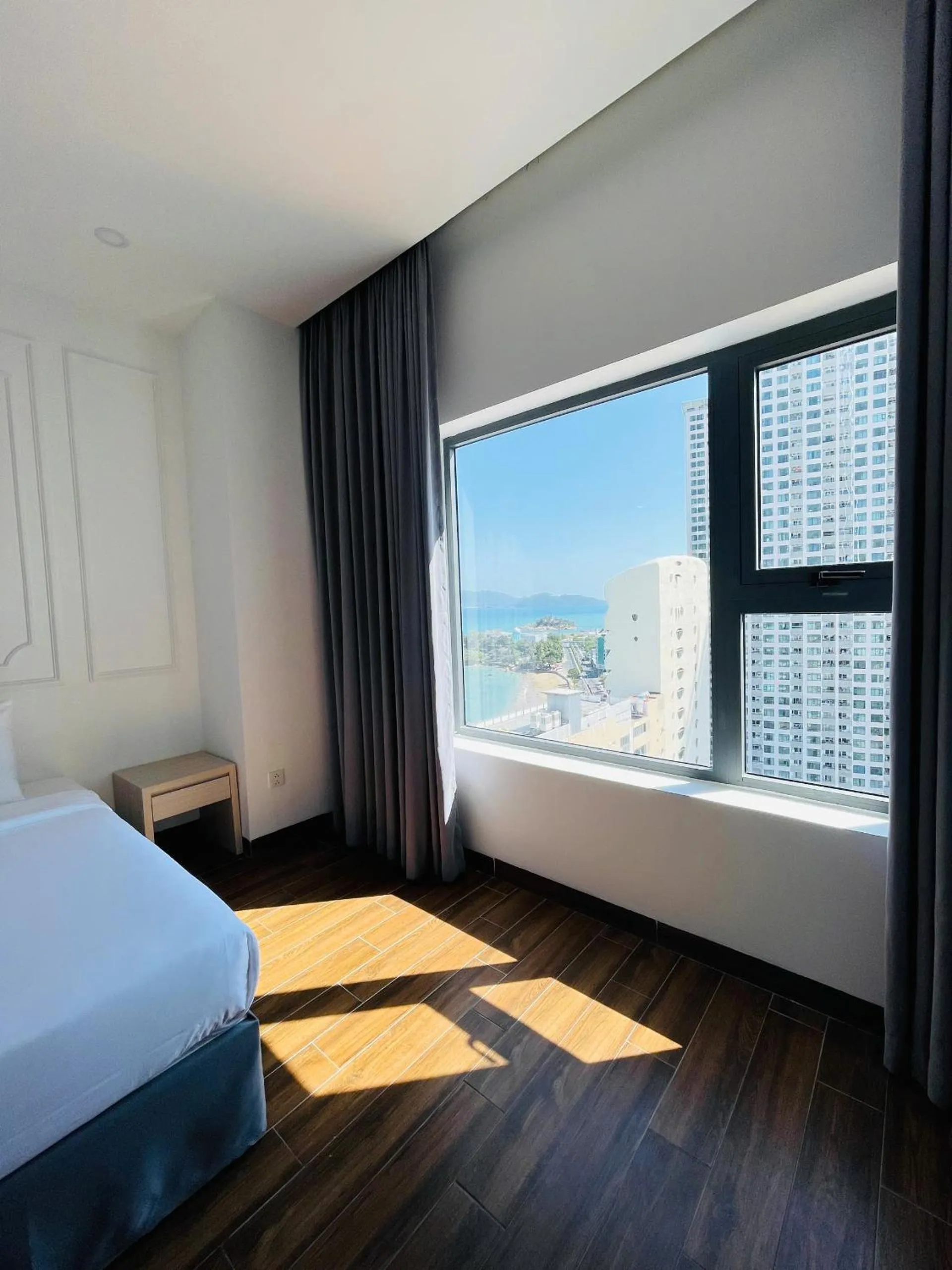 Natural landscape, Bed in Hon Chong Retreat Hotel