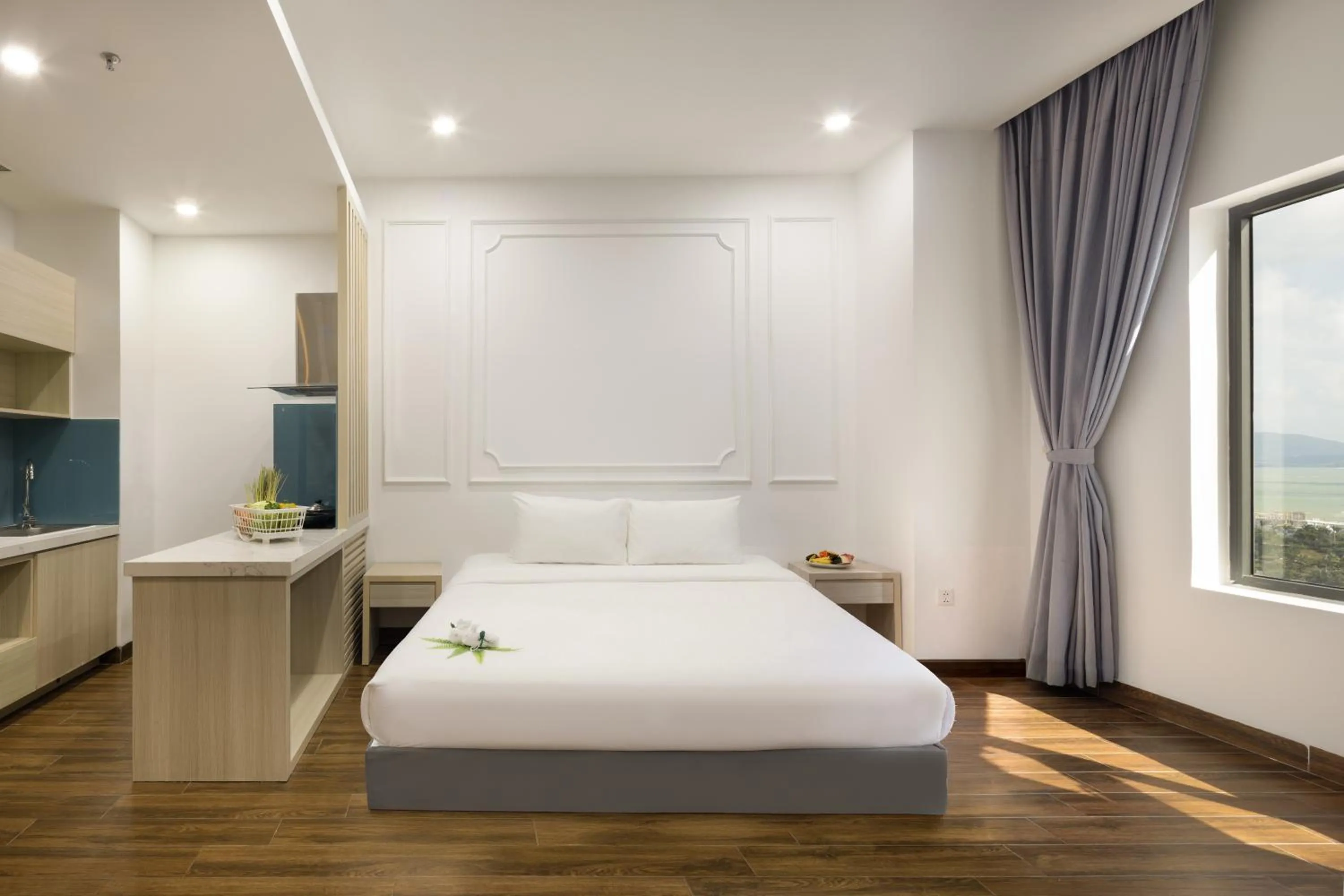 Bedroom, Bed in Hon Chong Retreat Hotel