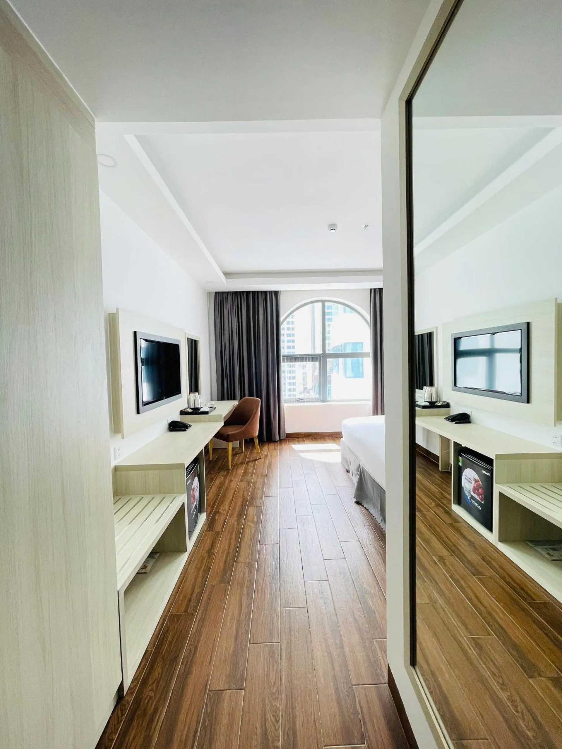 Photo of the whole room, Bed in Hon Chong Retreat Hotel