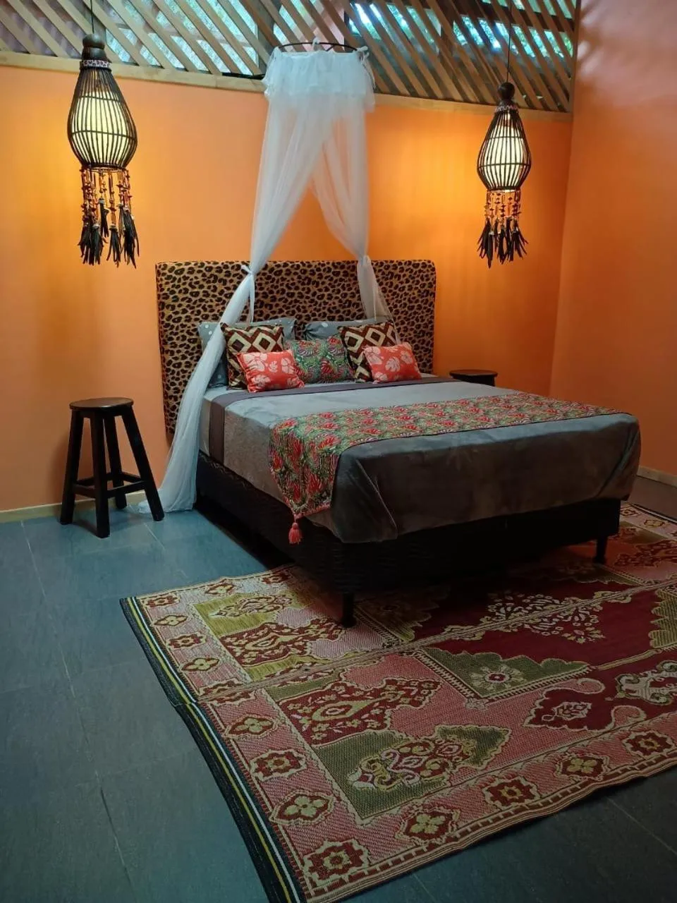 Bed in La Shamana - Ecological Concept in Jungle