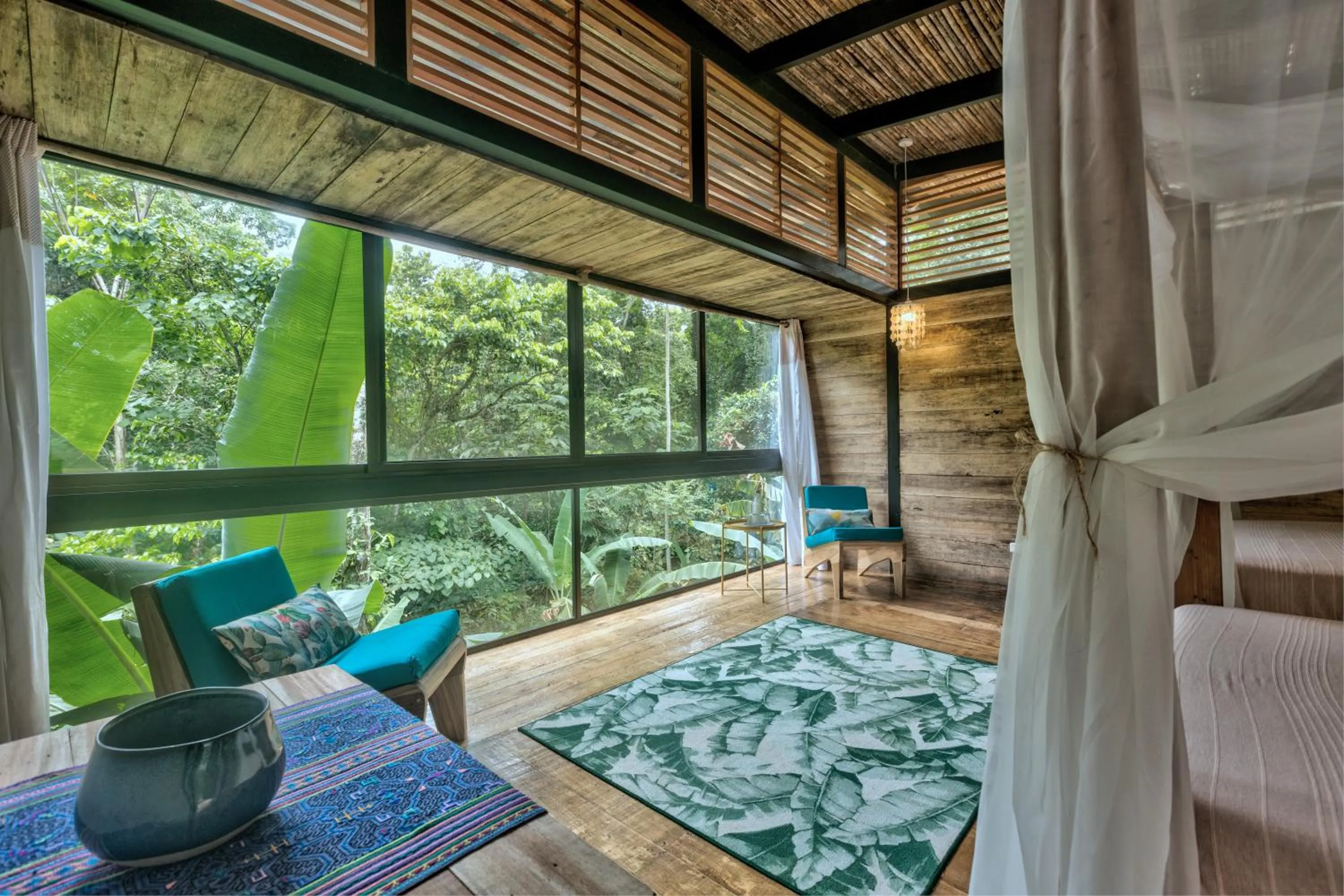 Bed in La Shamana - Ecological Concept in Jungle