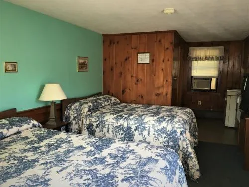 Bass River Motel
