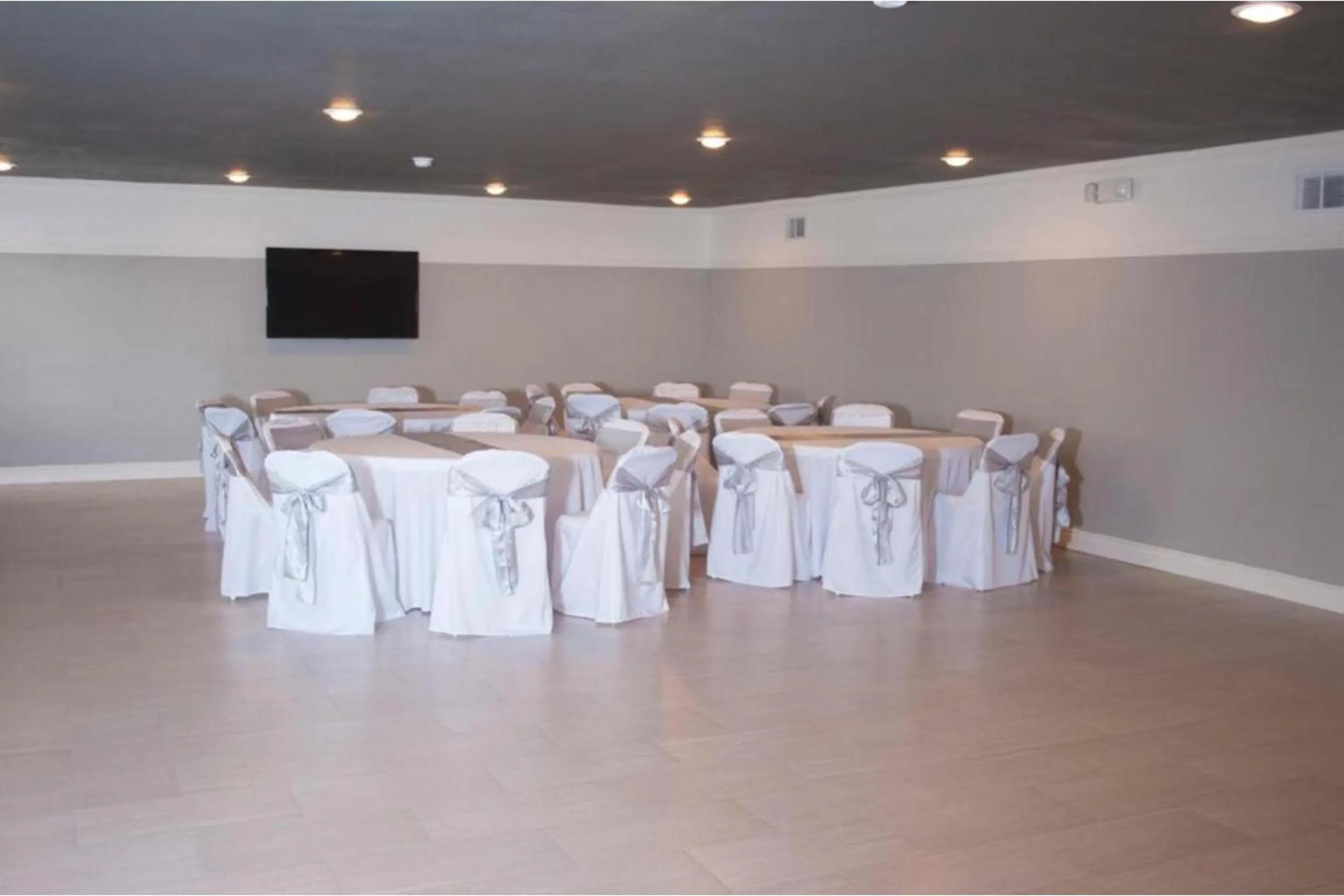 Banquet/Function facilities in Motel 6-Palestine, TX