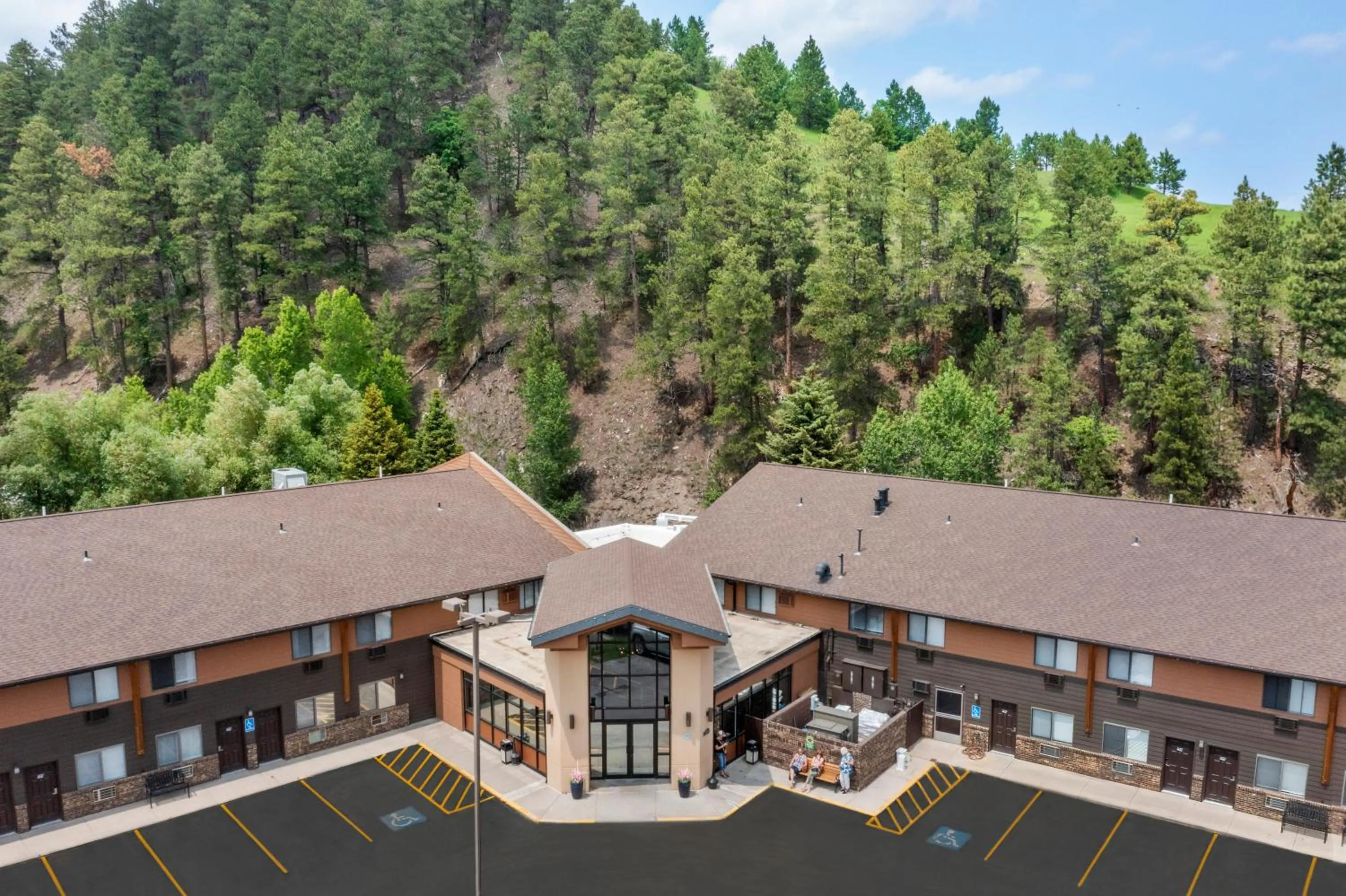 Facade/entrance in Deadwood Gulch Resort, Trademark Collection by Wyndham