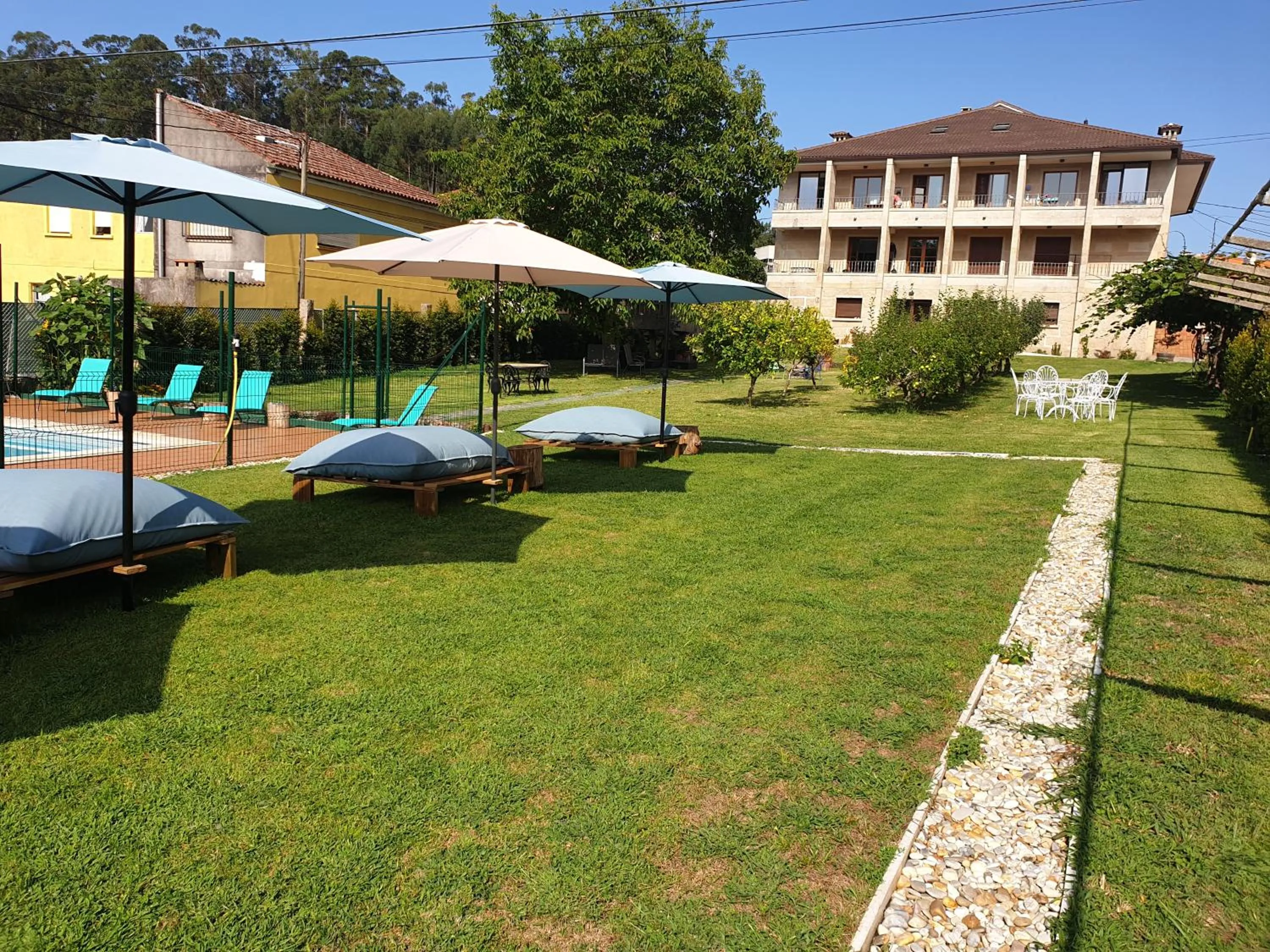 Garden in Apartamentos Ria de Aldan