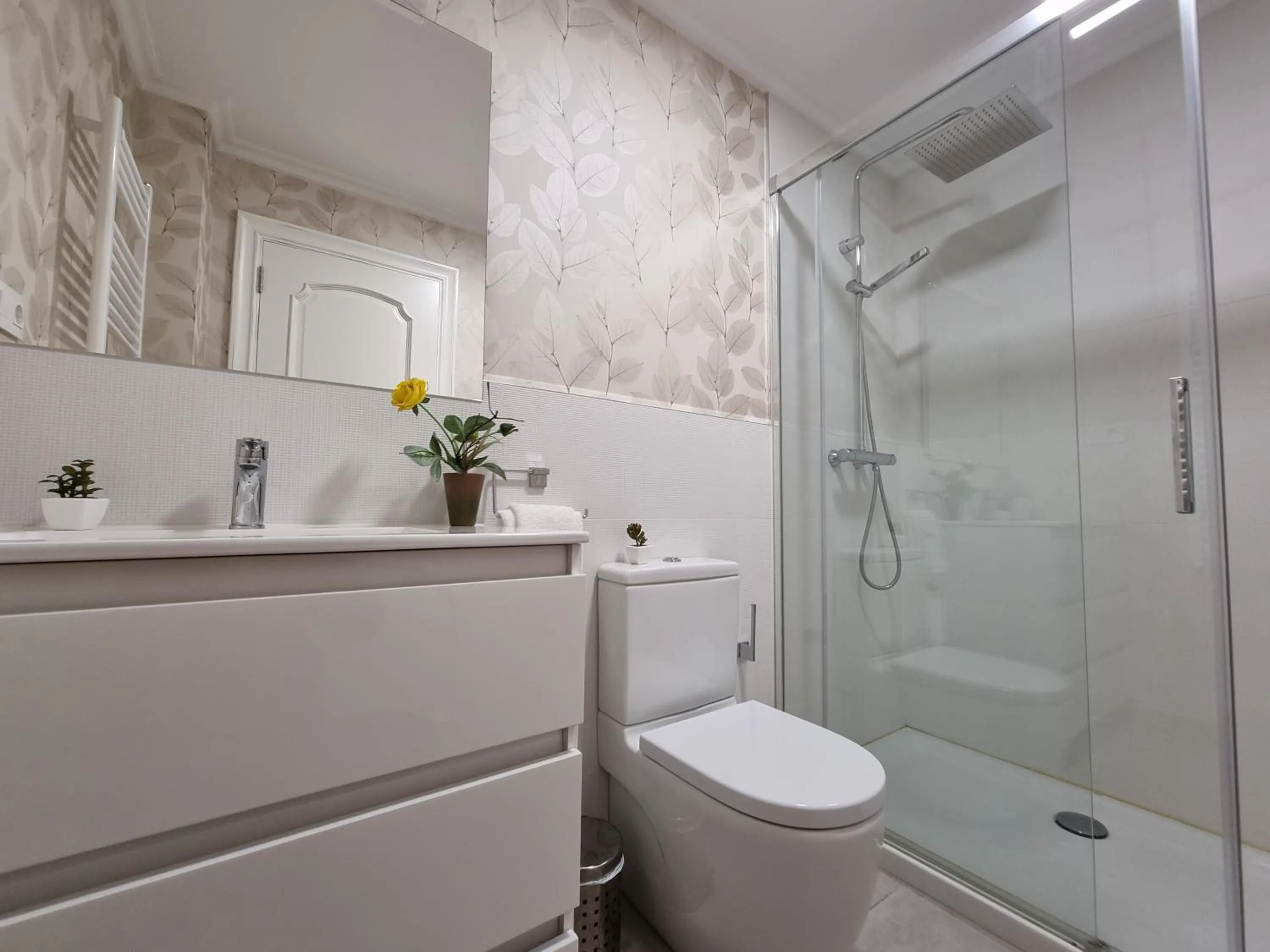 Bathroom in Apartamentos Ria de Aldan