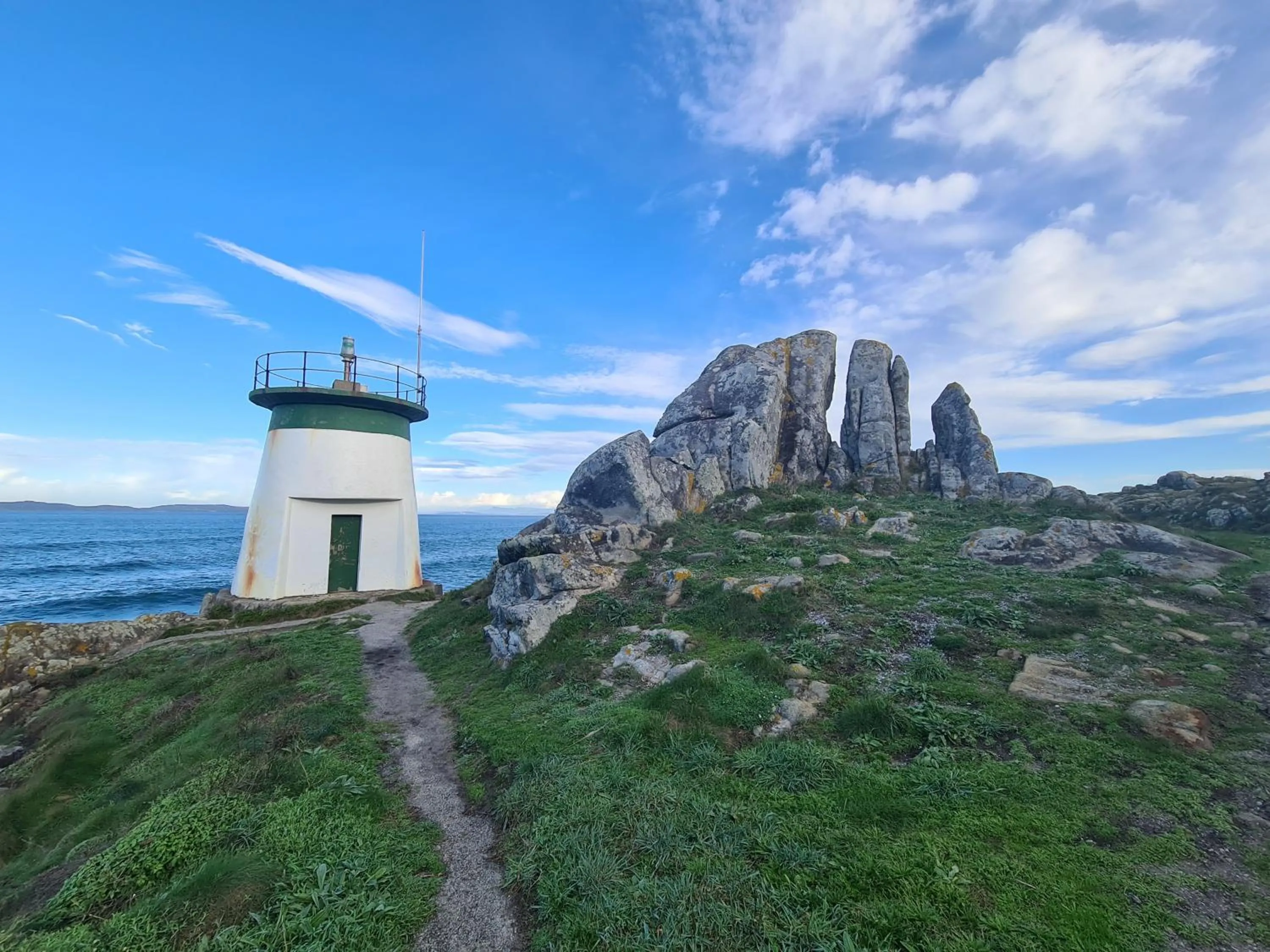 Hiking in Apartamentos Ria de Aldan