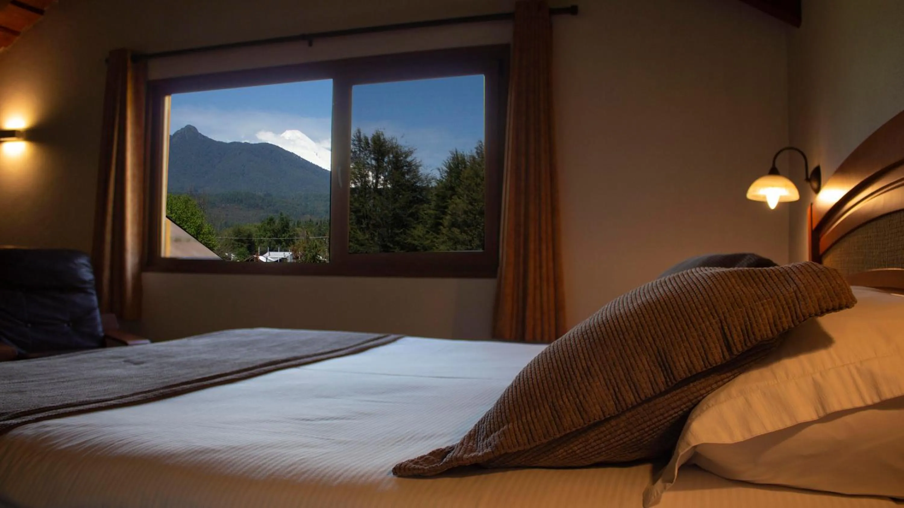 Bed in Hotel Pucon Green Park