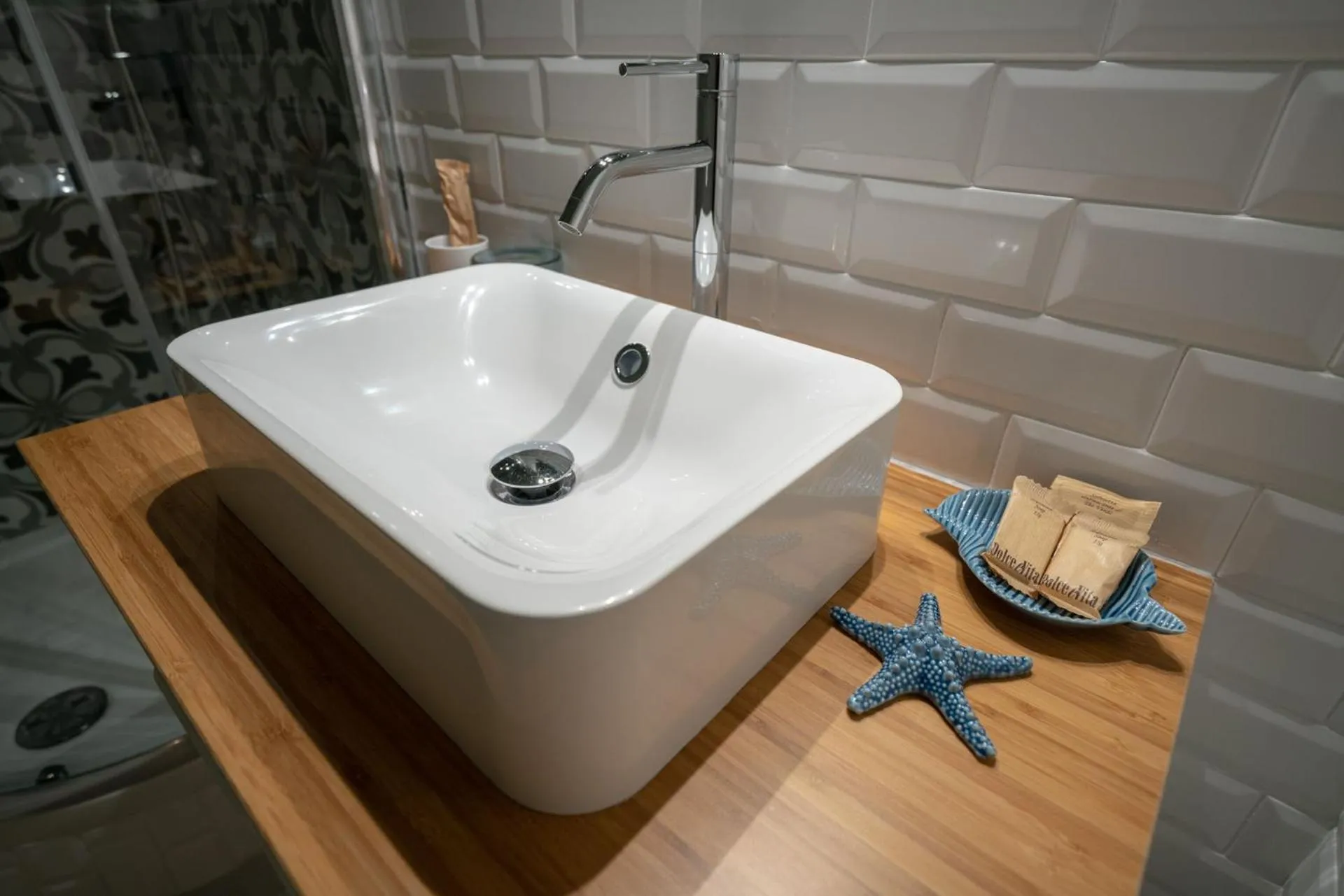 Bathroom in Sea Station