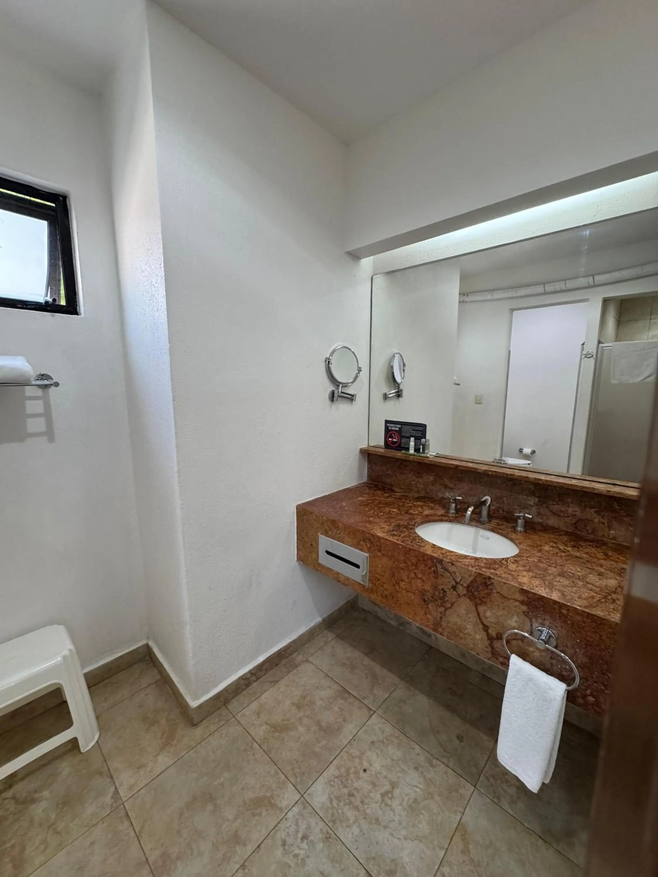 Bathroom in Hotel Palmareca