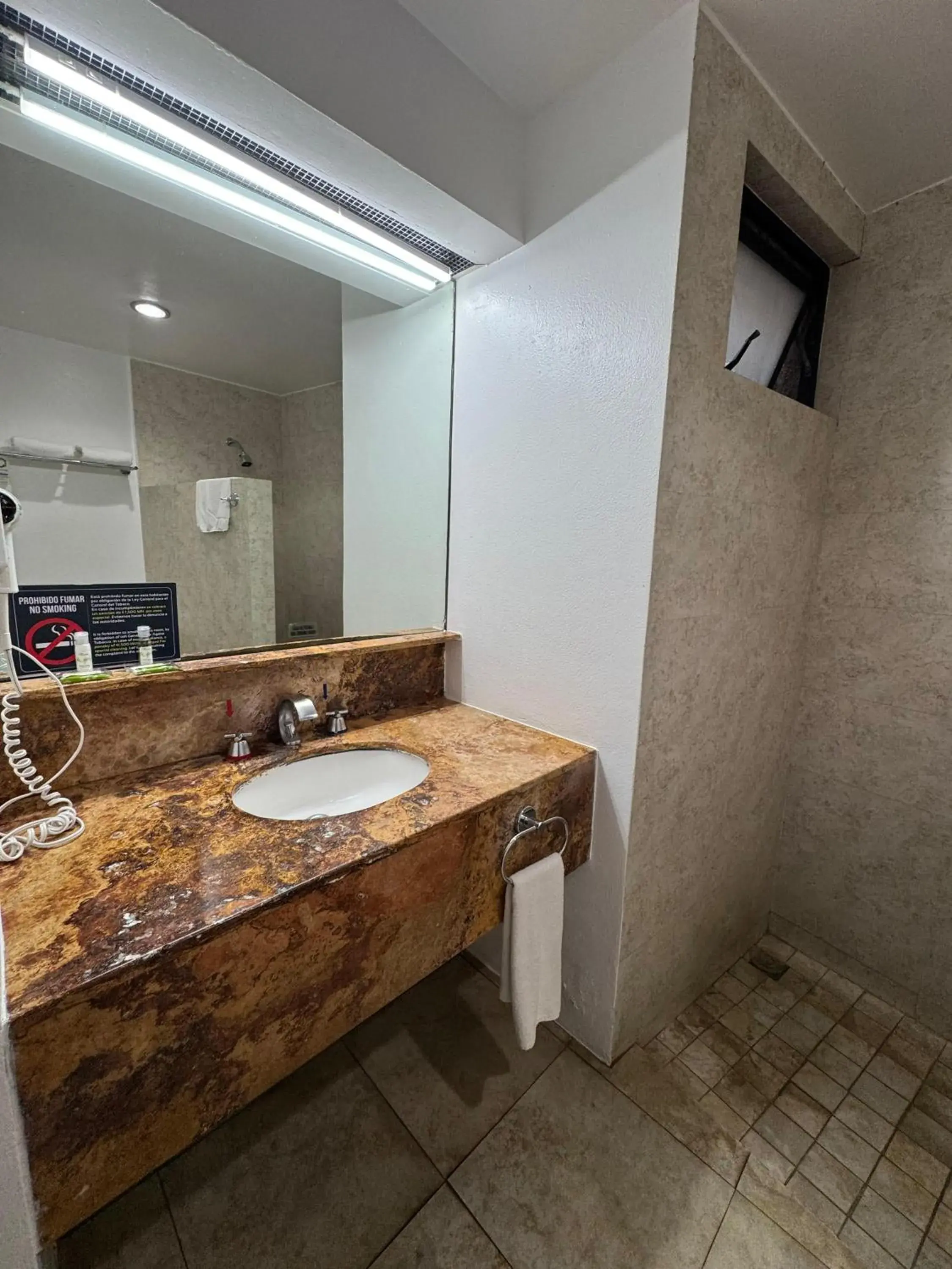 King Room in Hotel Palmareca King Room in Hotel Palmareca