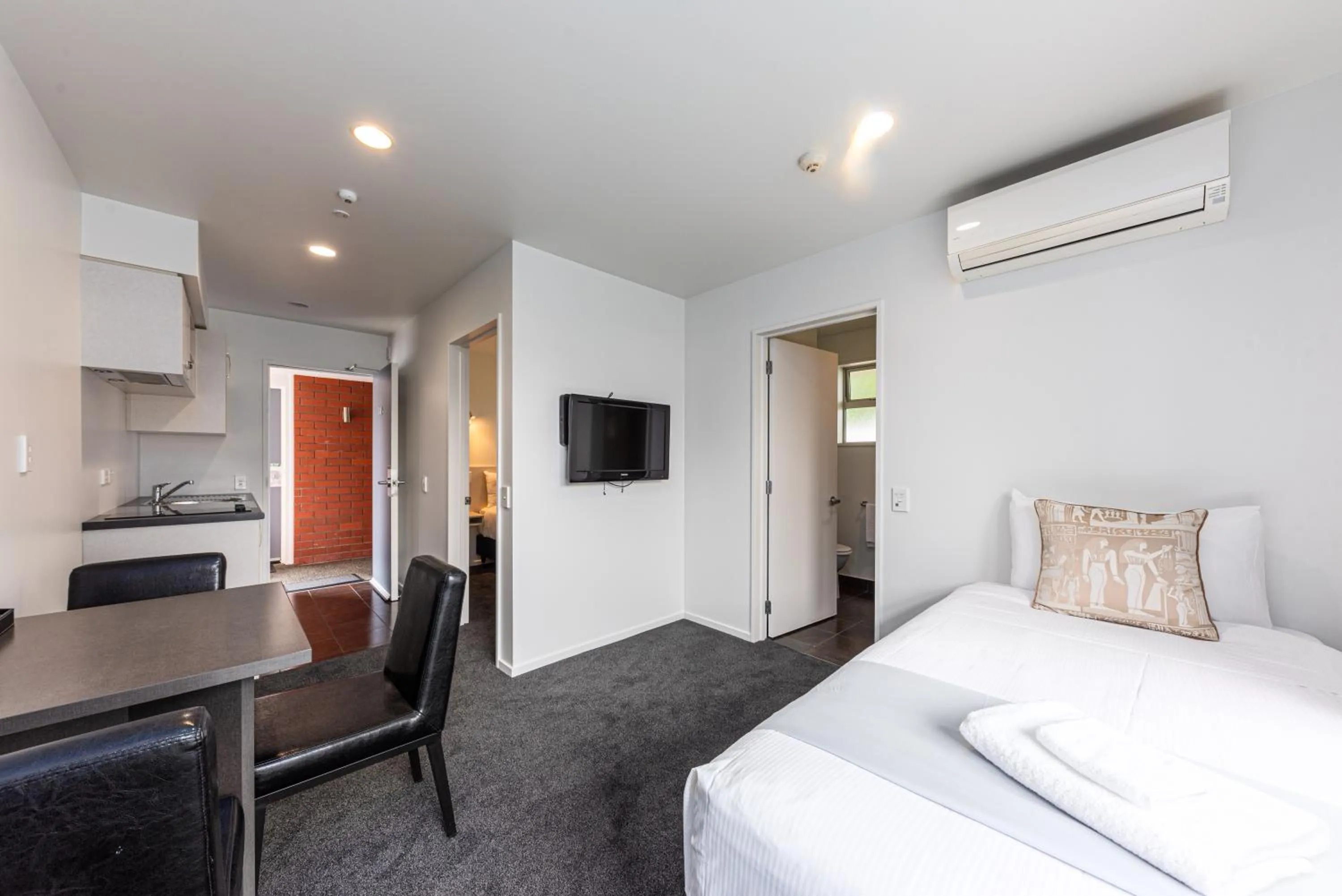 Bed in 315 Motel Riccarton