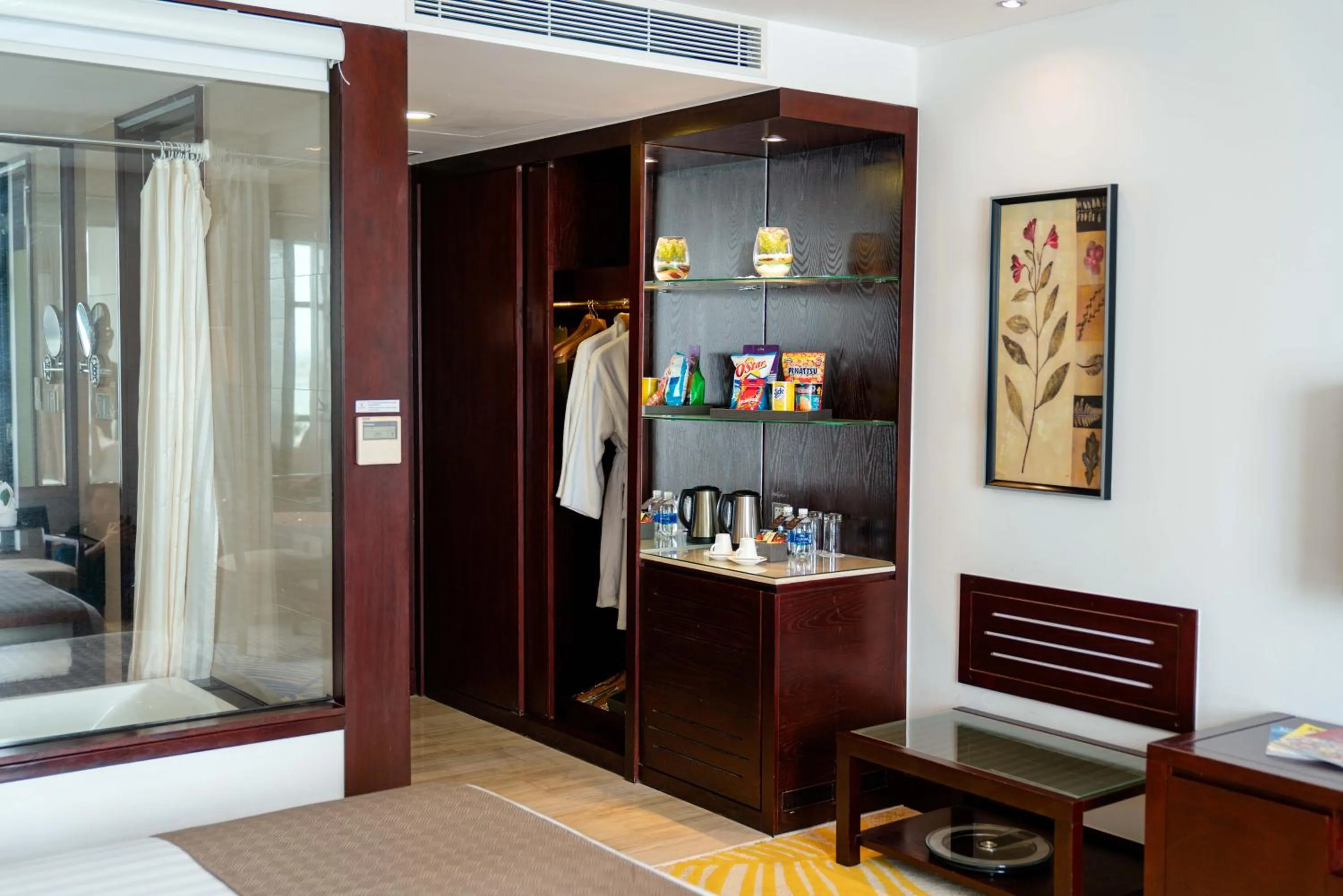 Bed in Brilliant Hotel - Afternoon Tea Inclusive