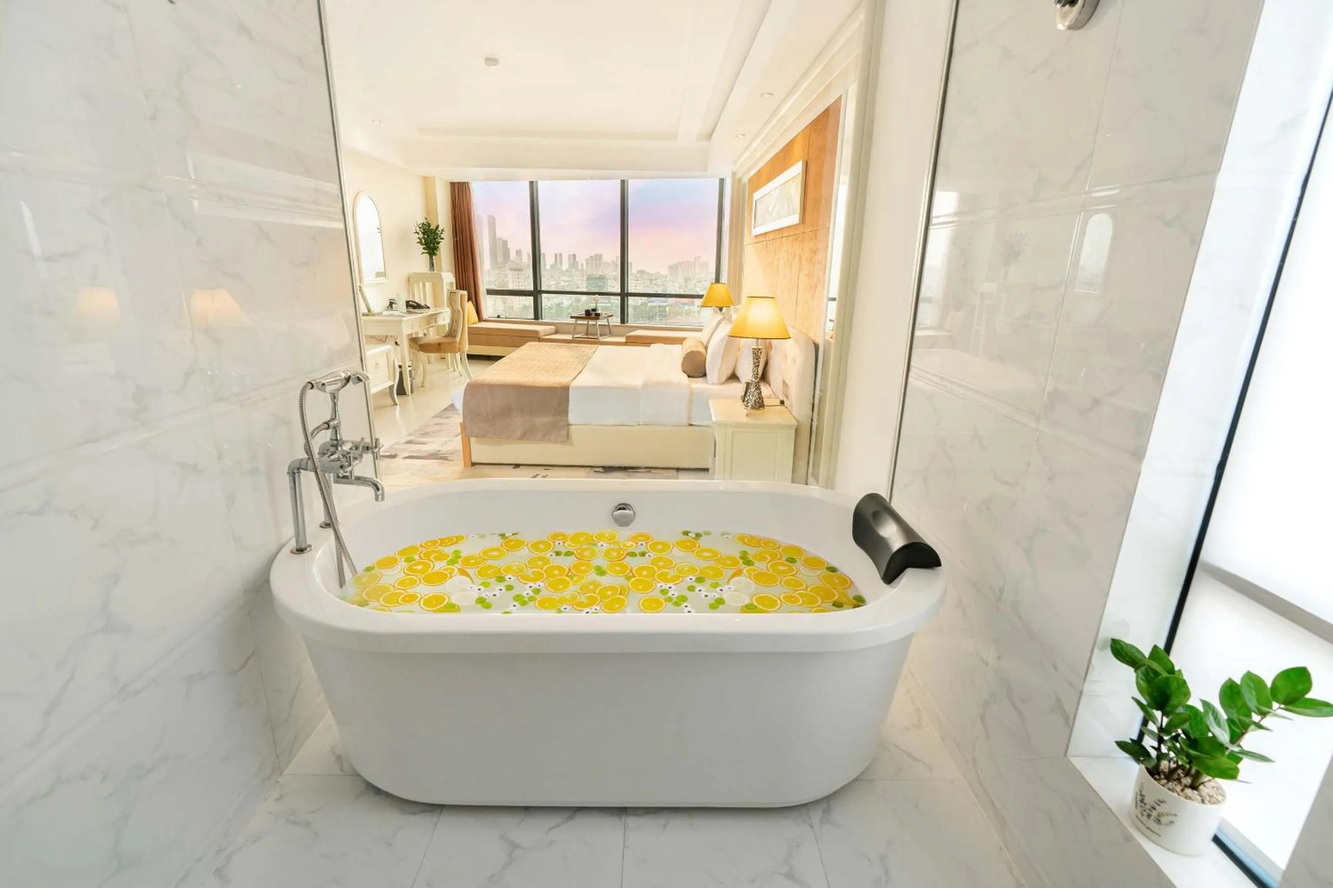 Bathroom, Bed in Brilliant Hotel - Afternoon Tea Inclusive