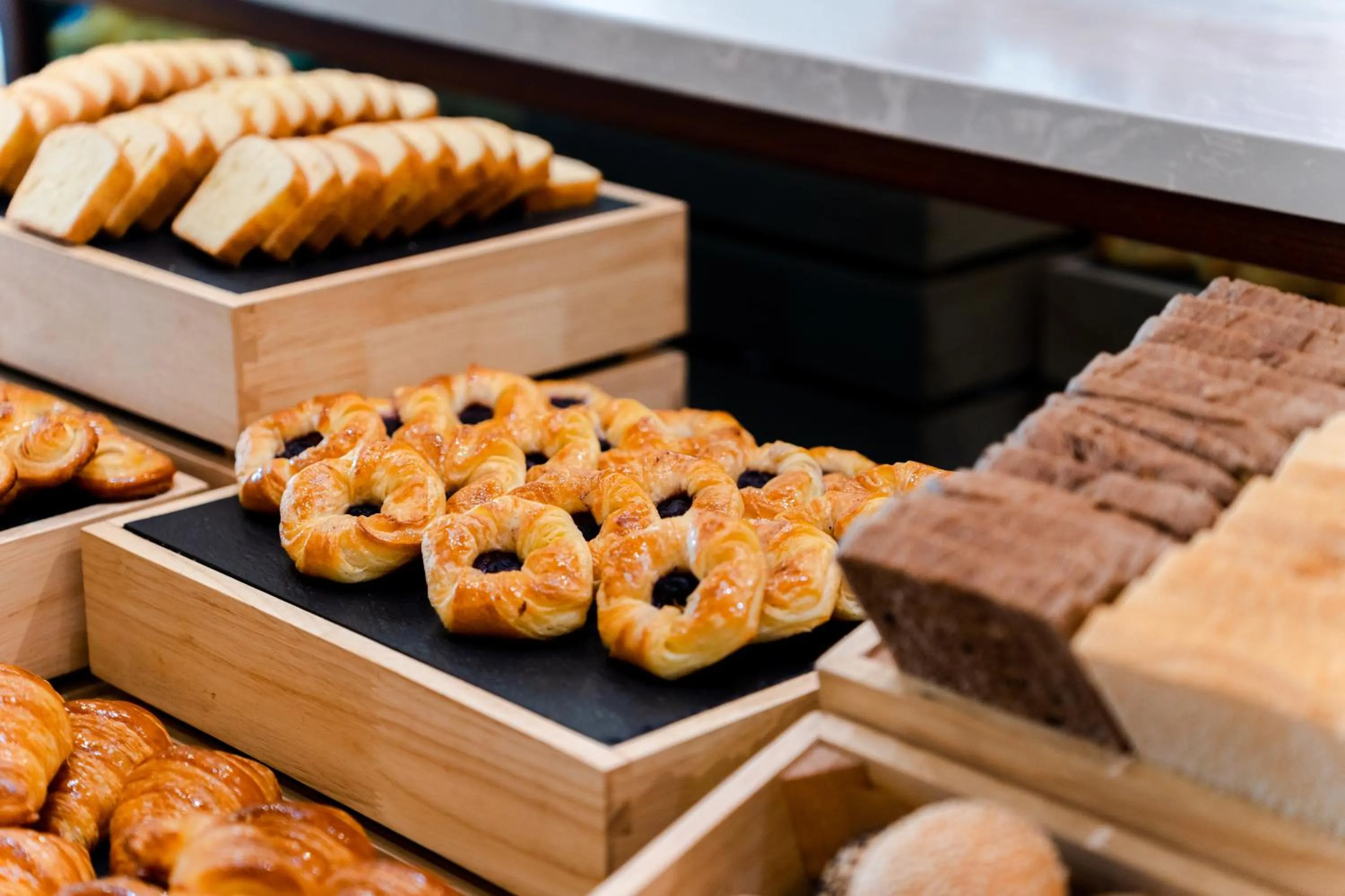 Food in Brilliant Hotel - Afternoon Tea Inclusive