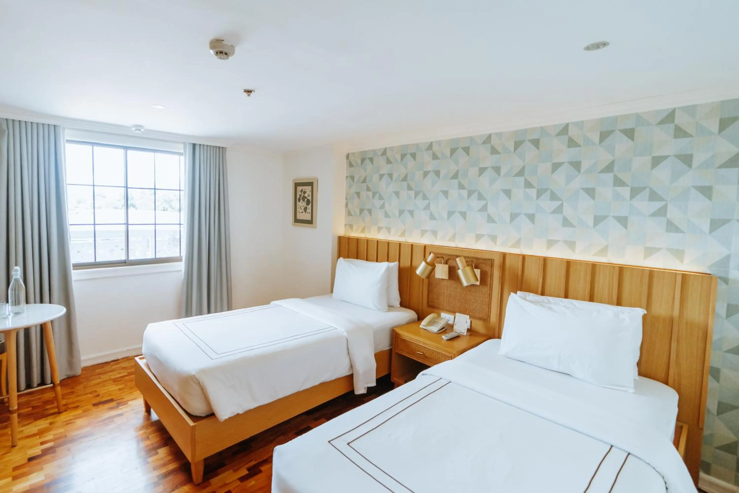 Bed in Sugarland Hotel