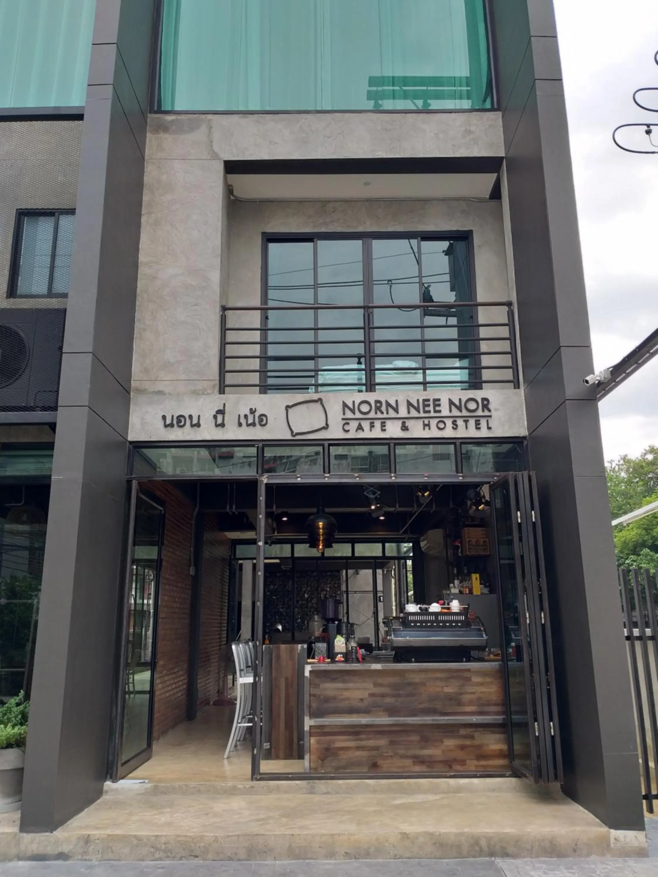 Property building in Norn Nee Nor