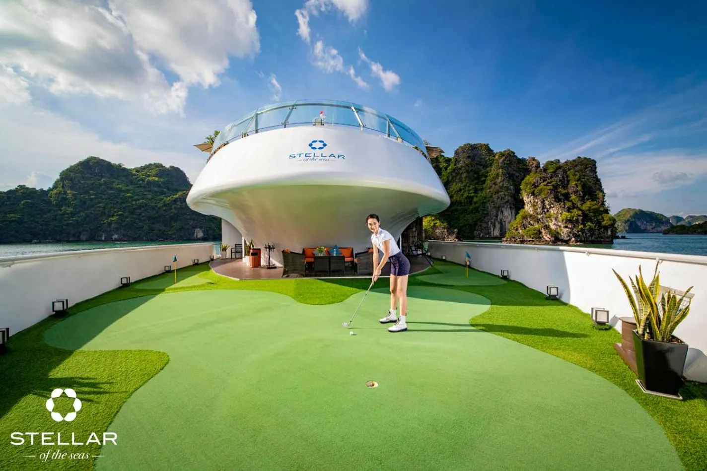 Golfcourse in Stellar of the Seas Cruise