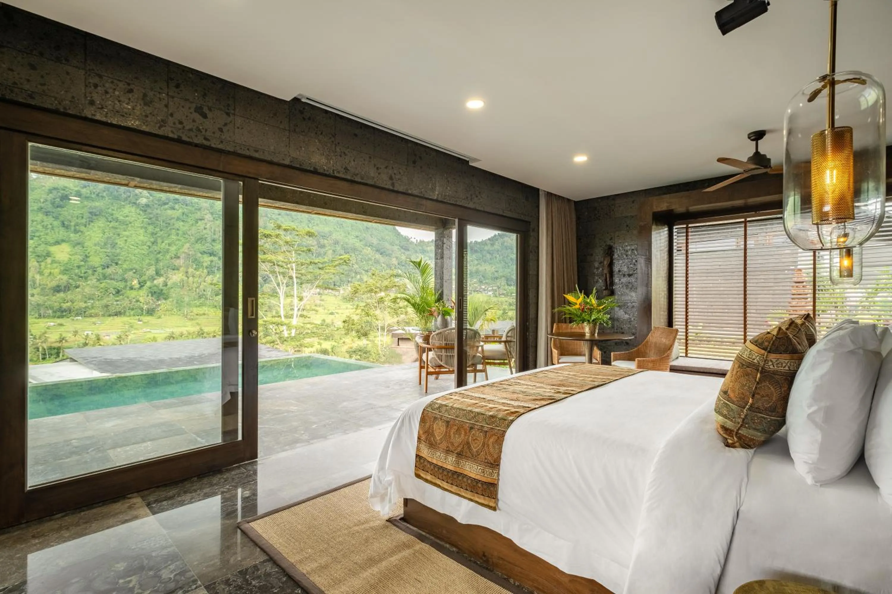 View (from property/room), Bed in Samanvaya - Adults Only