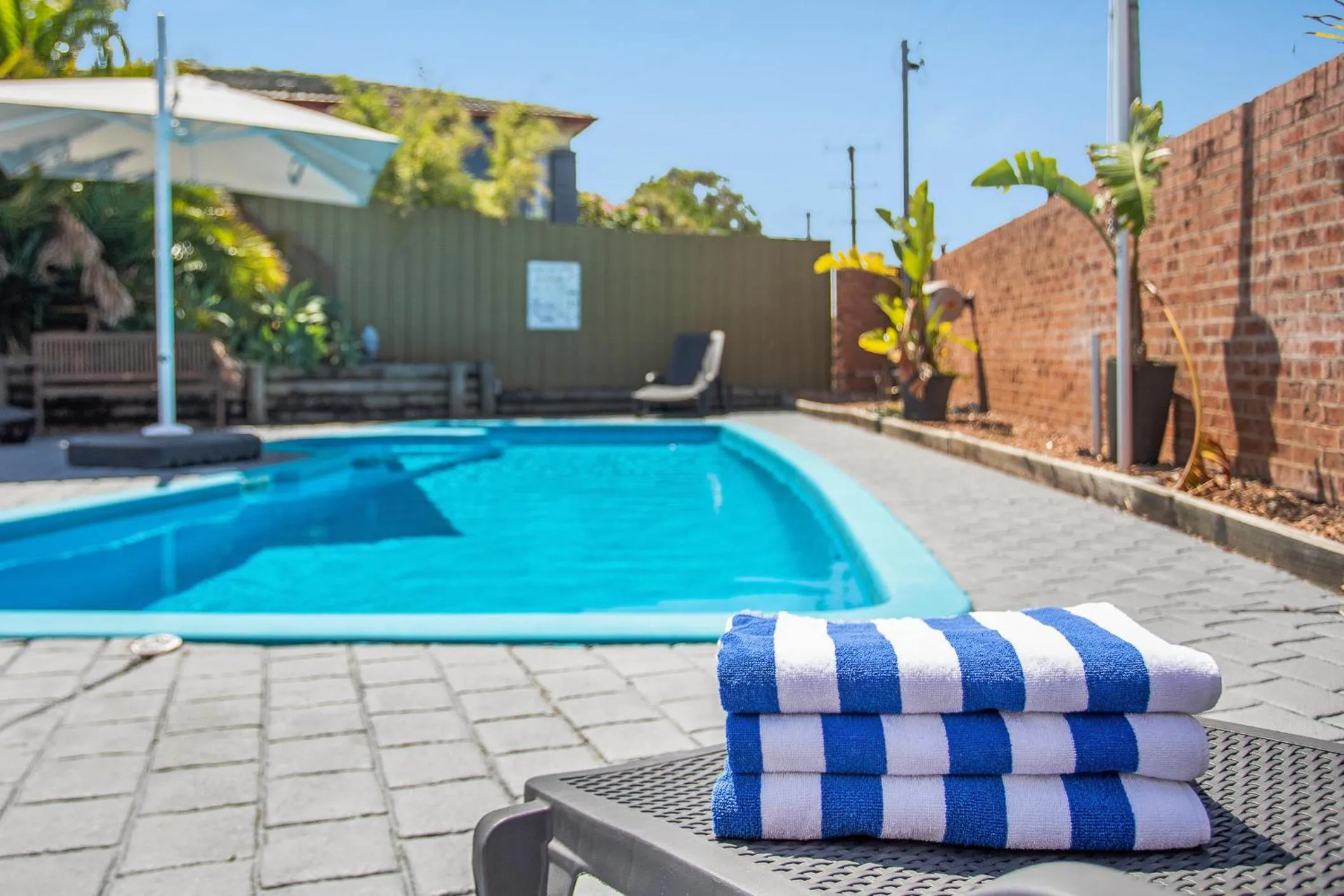 Swimming pool in Lake Macquarie Motor Inn