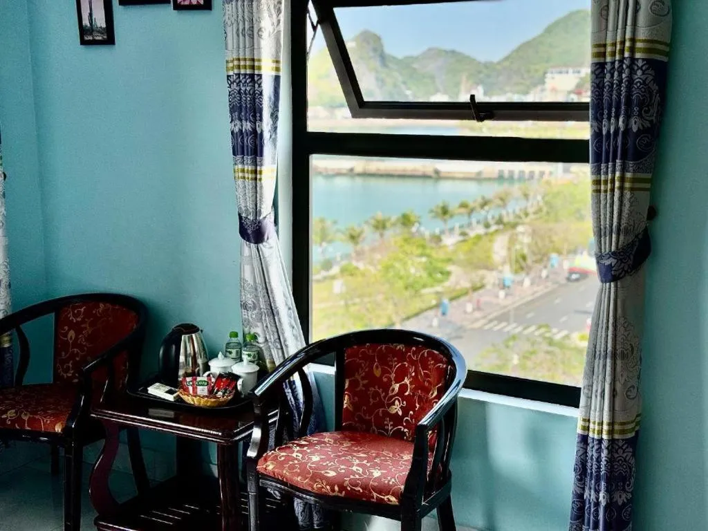 Phoenix Flower Hotel