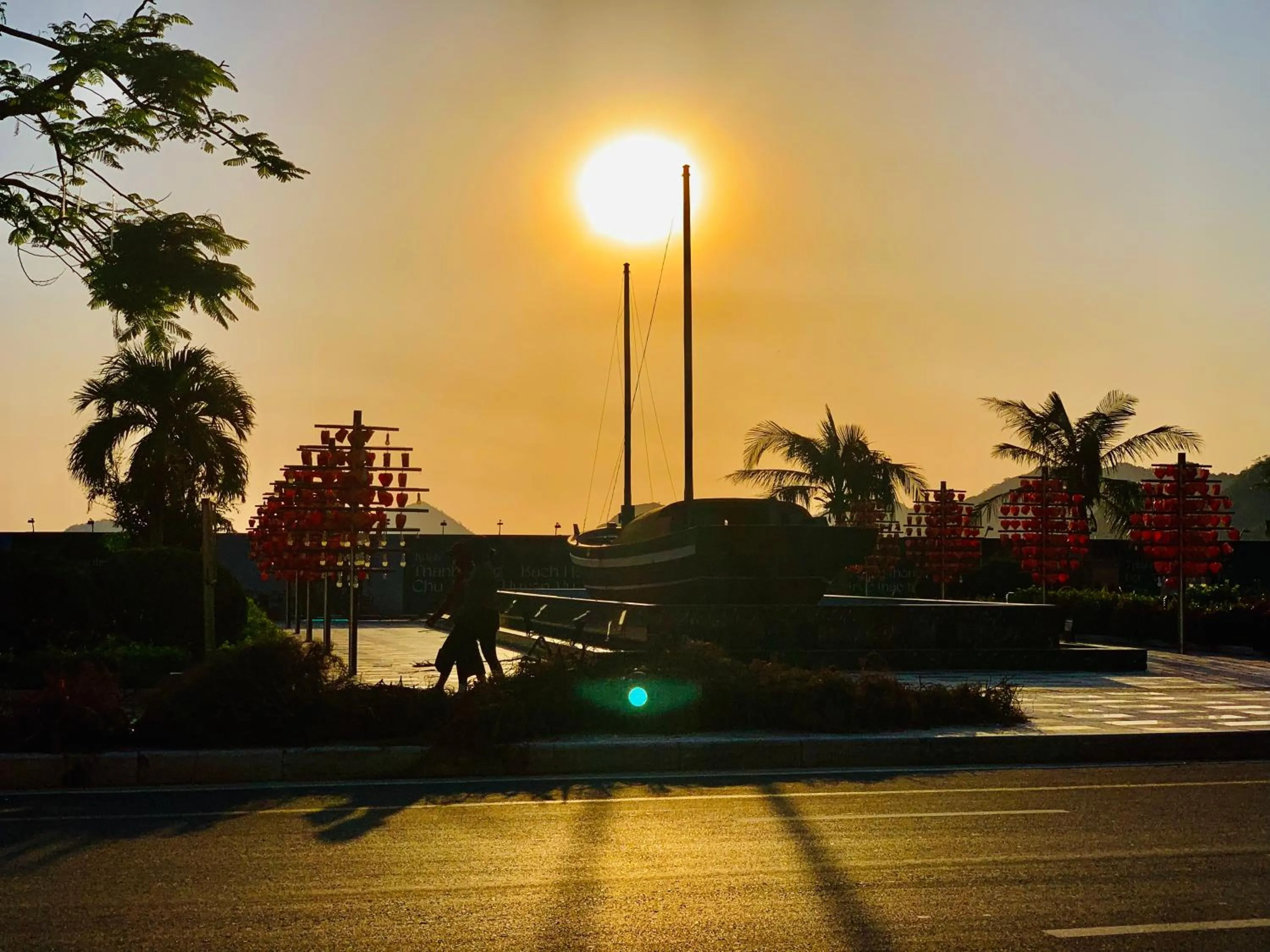 Nearby landmark in Phoenix Flower Hotel