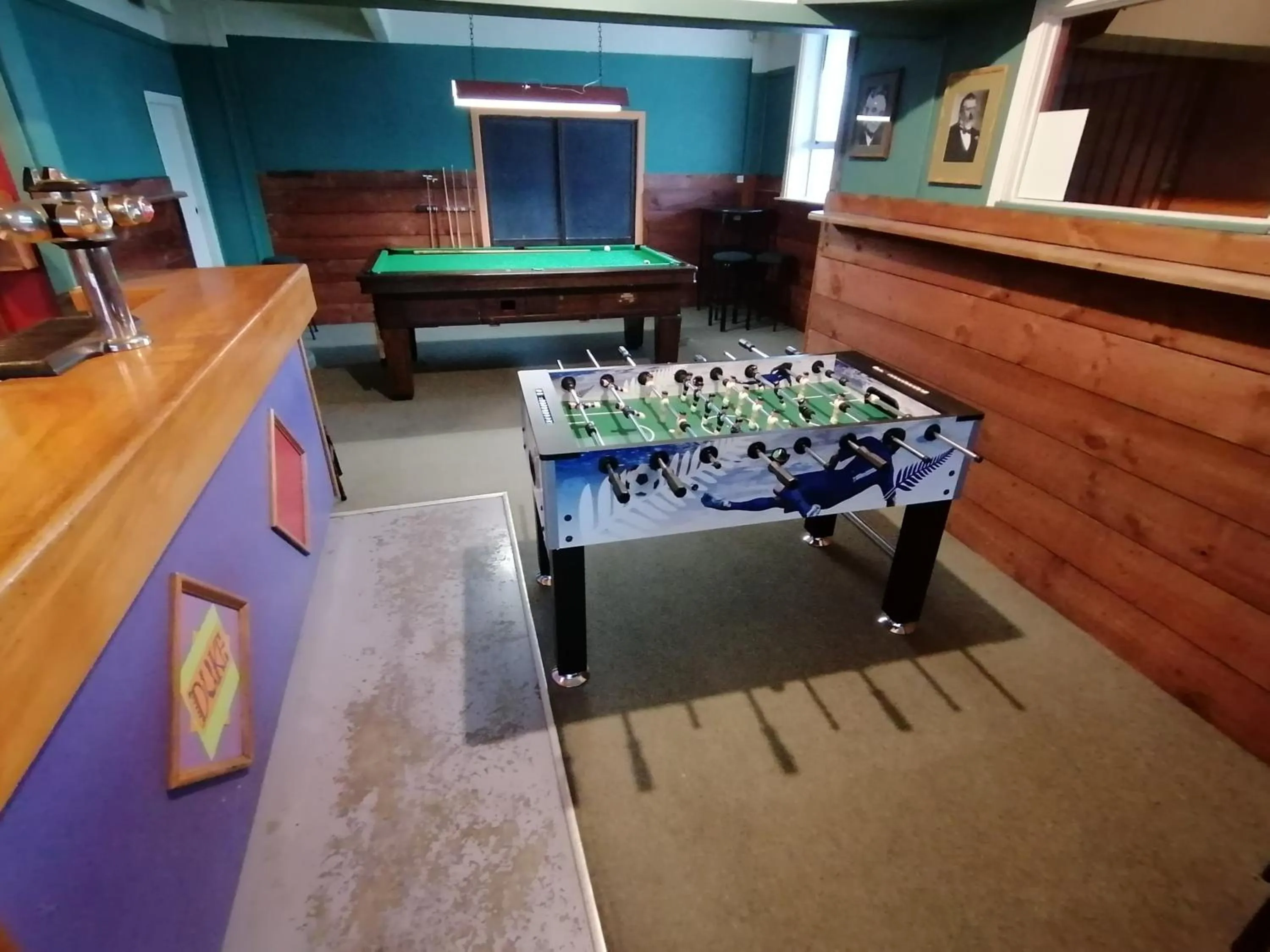 Billiard in The Duke Hostel