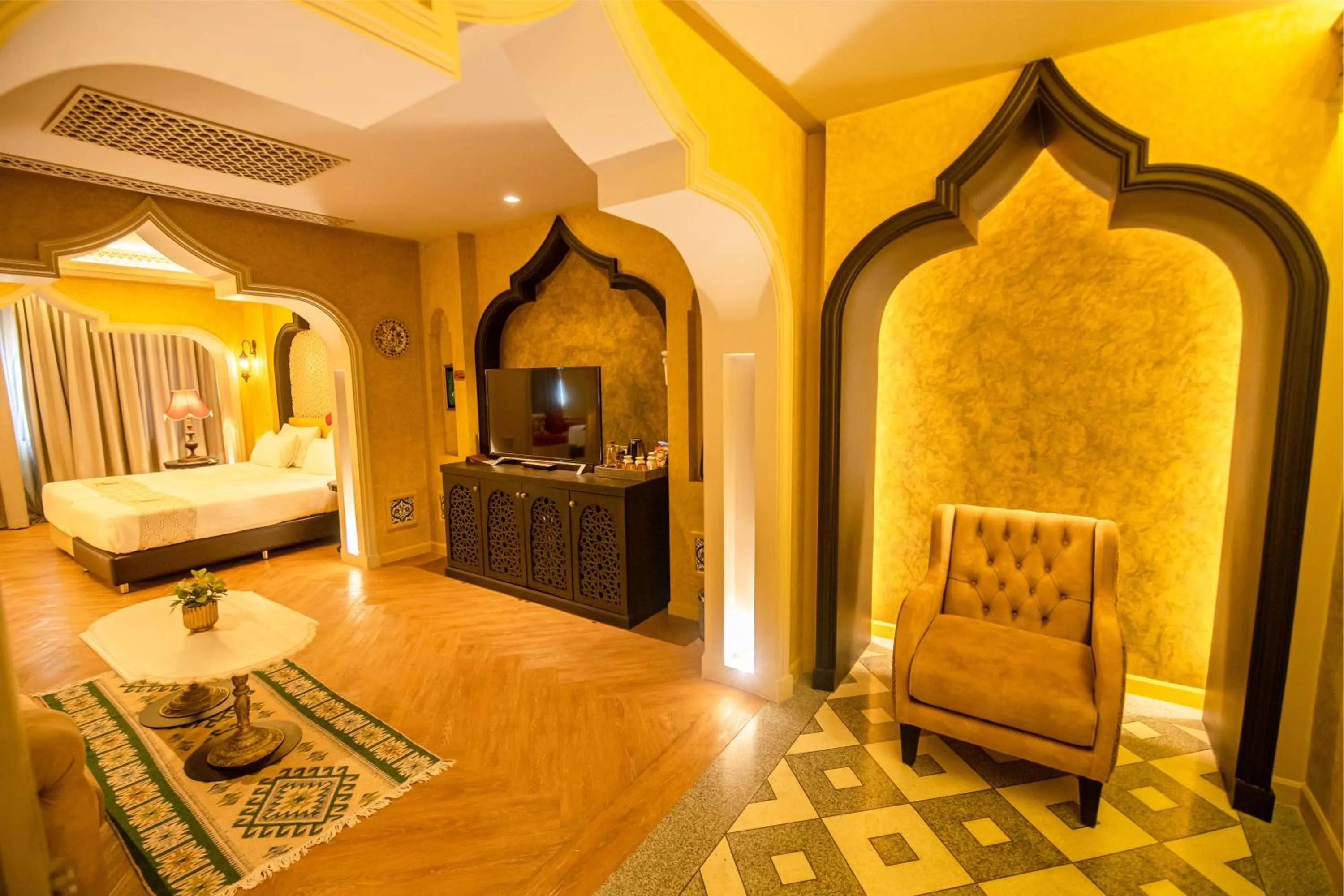 Bedroom, Bed in Amman Unique Hotel