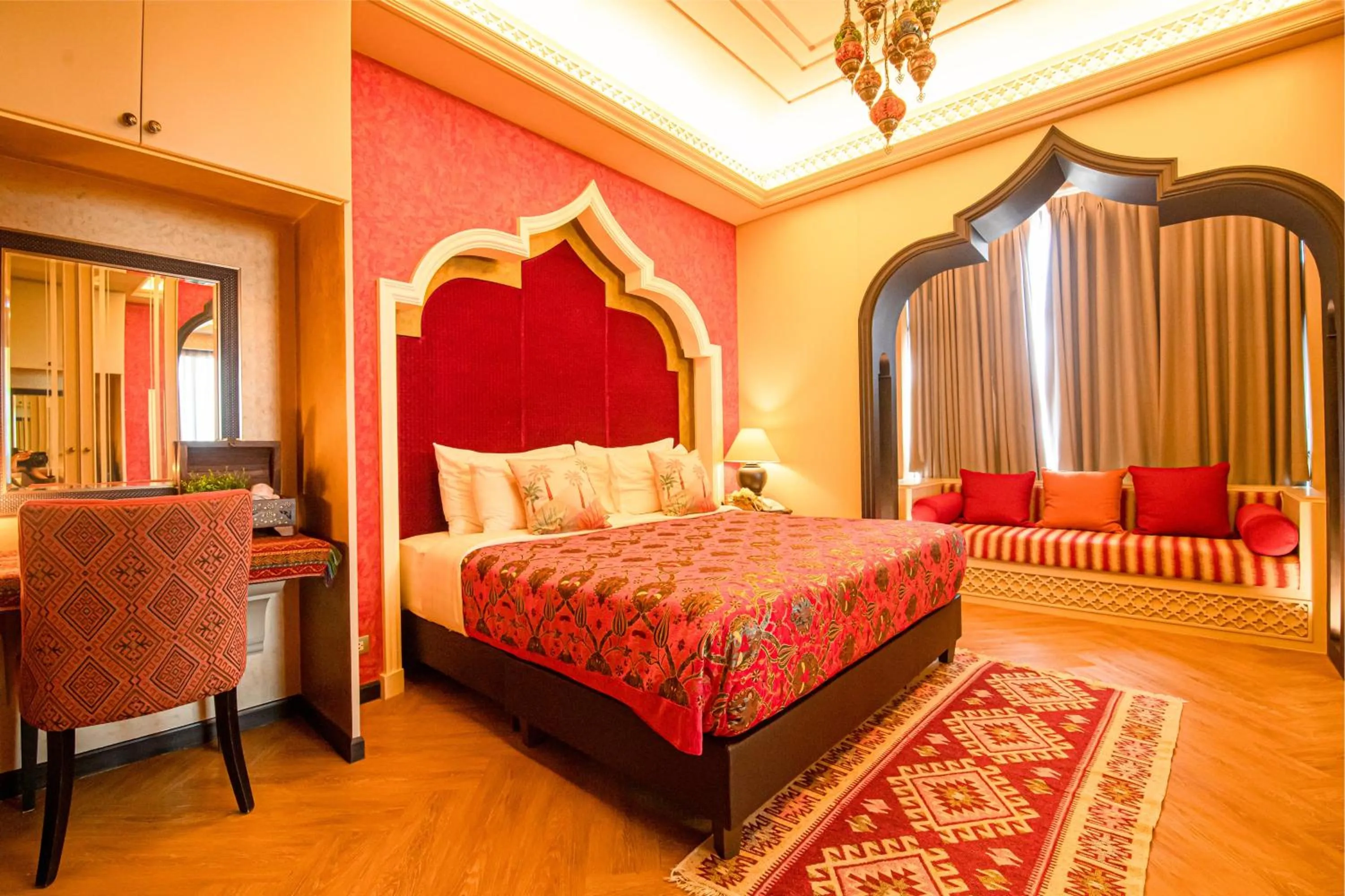 Bedroom, Bed in Amman Unique Hotel