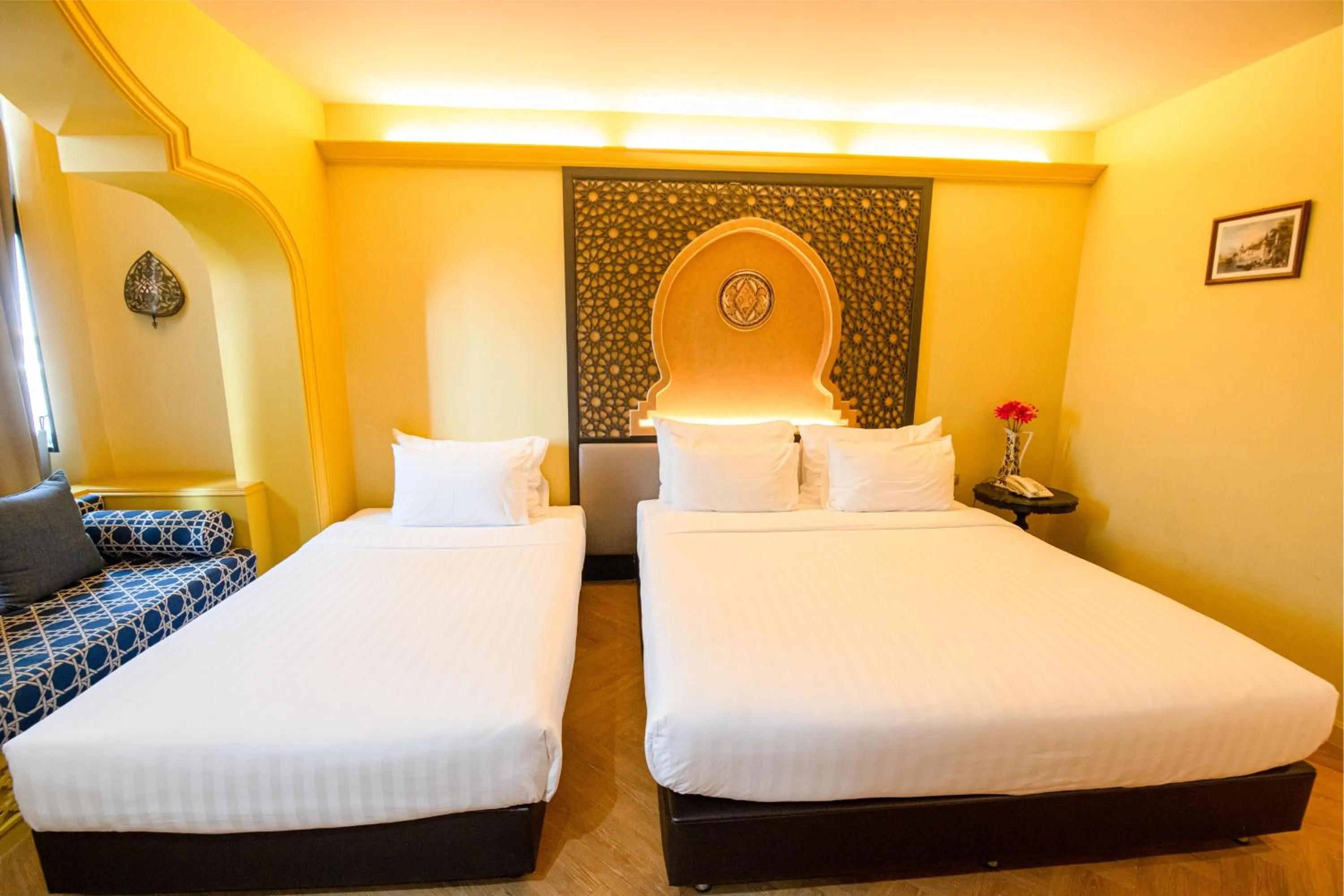 Bedroom, Bed in Amman Unique Hotel