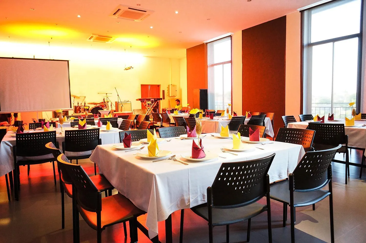 Banquet/Function facilities in Tri-Shawa Resort
