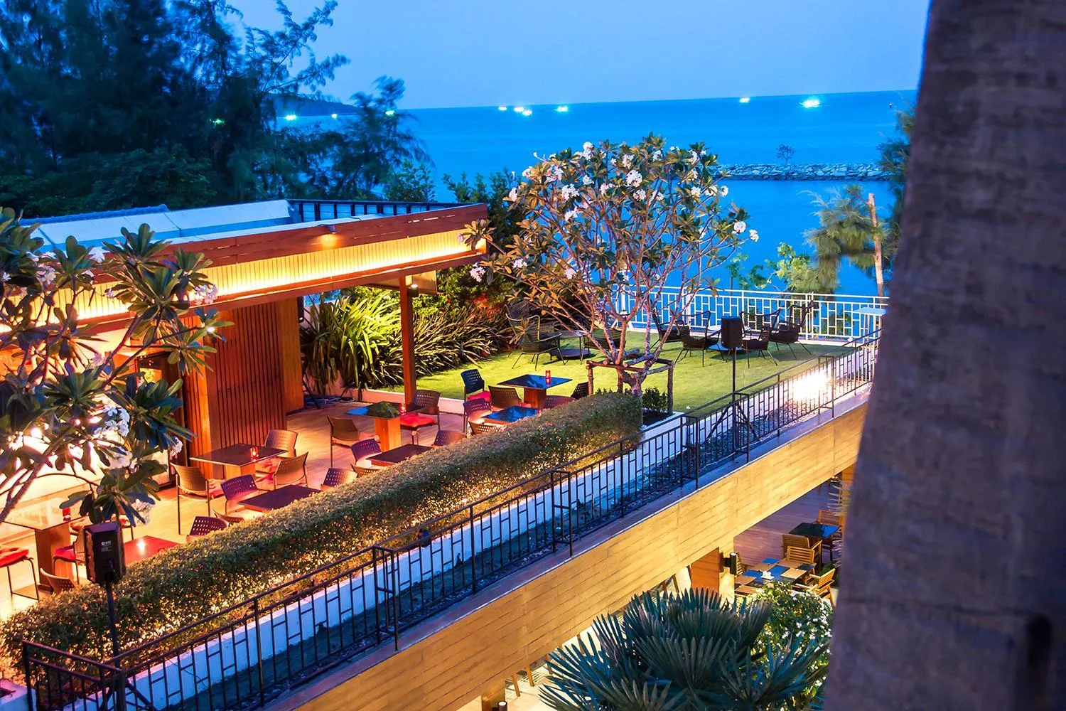 Facade/entrance in Tri-Shawa Resort