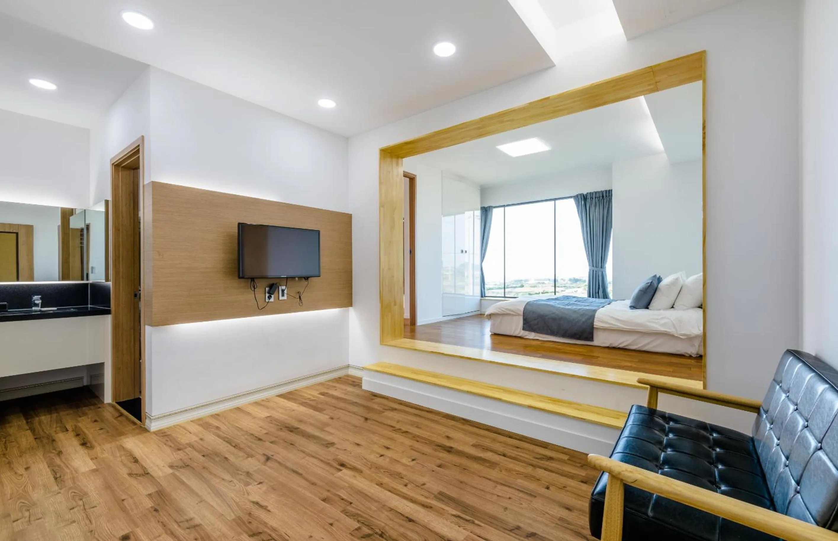 Living room, Bed in Eco Green Resort