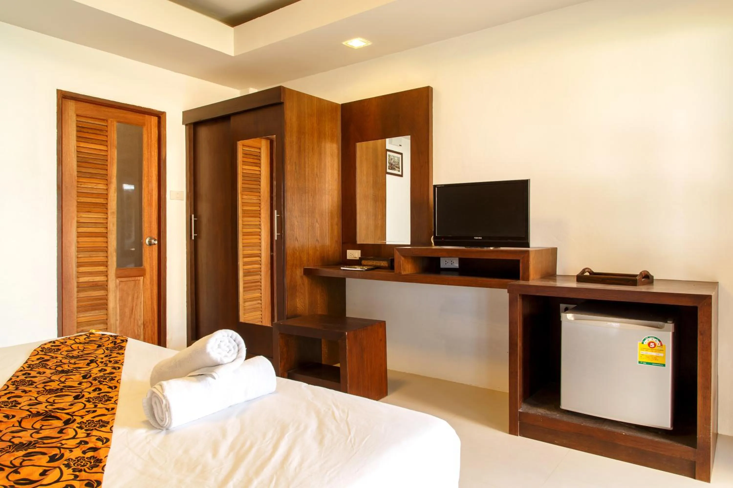 Hot Tub, Bed in Baan Rabieng Resort