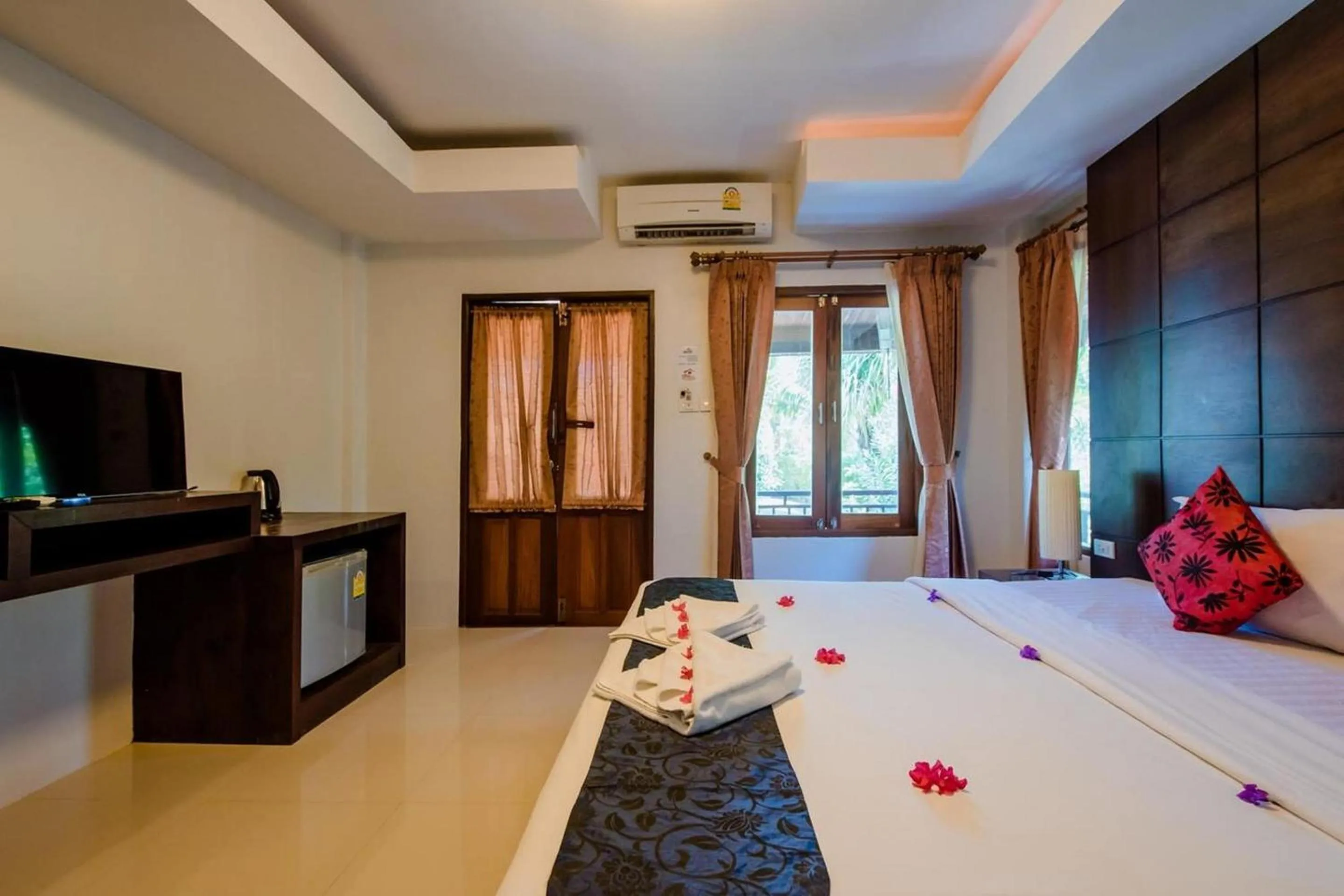 Bedroom, Bed in Baan Rabieng Resort