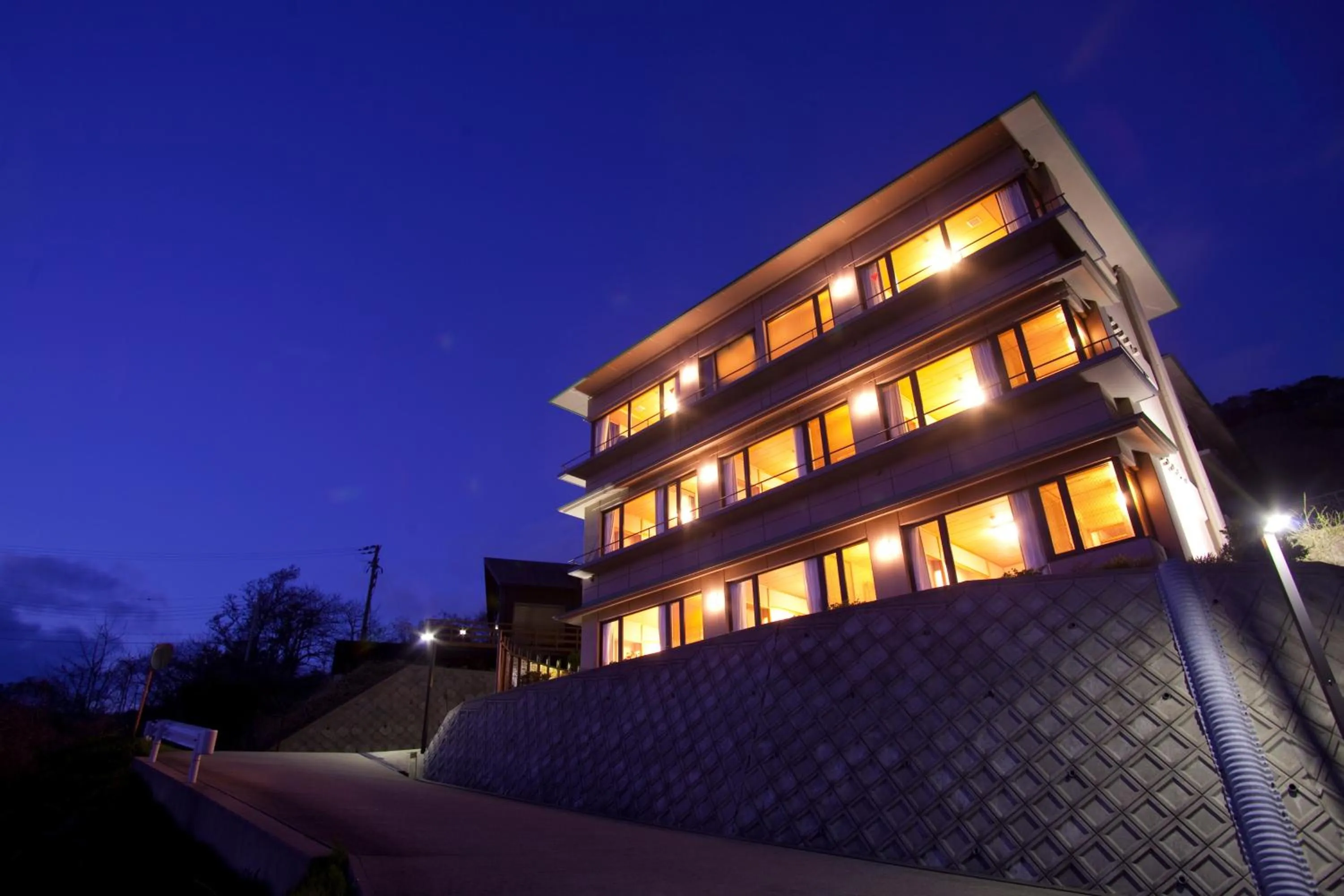 Facade/entrance in Jukaitei