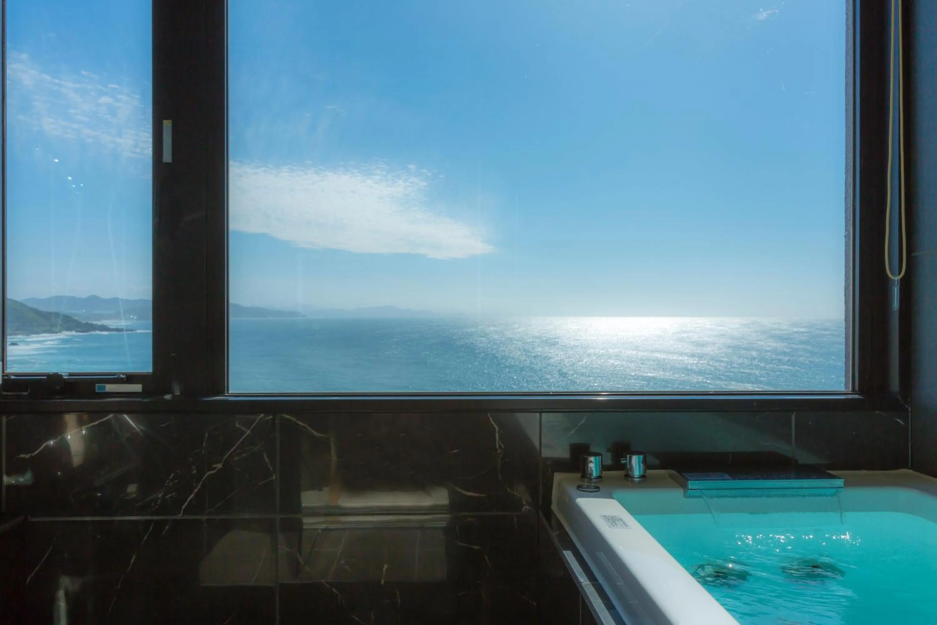 Photo of the whole room in Jukaitei