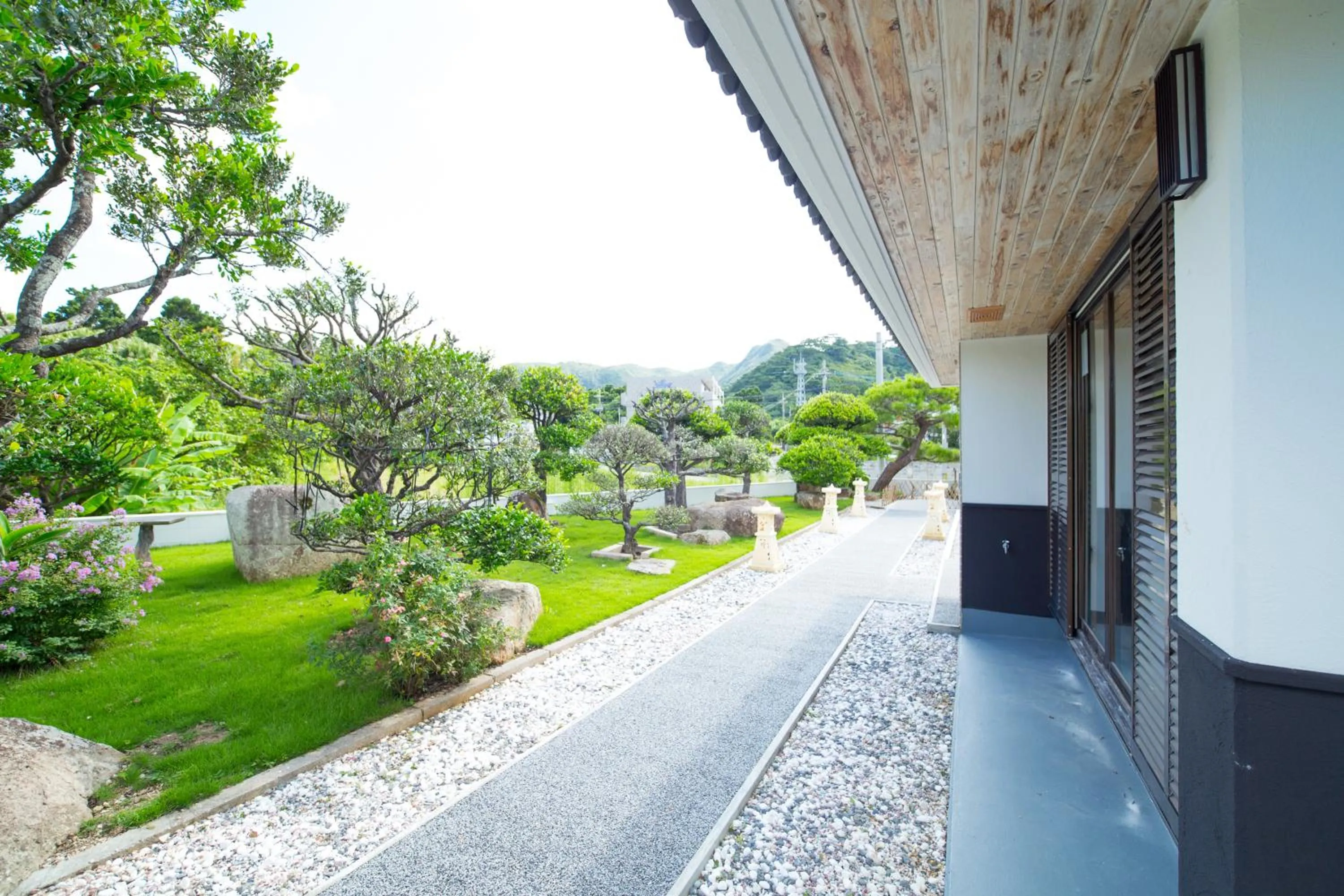 Garden in Sanshoen Kabira