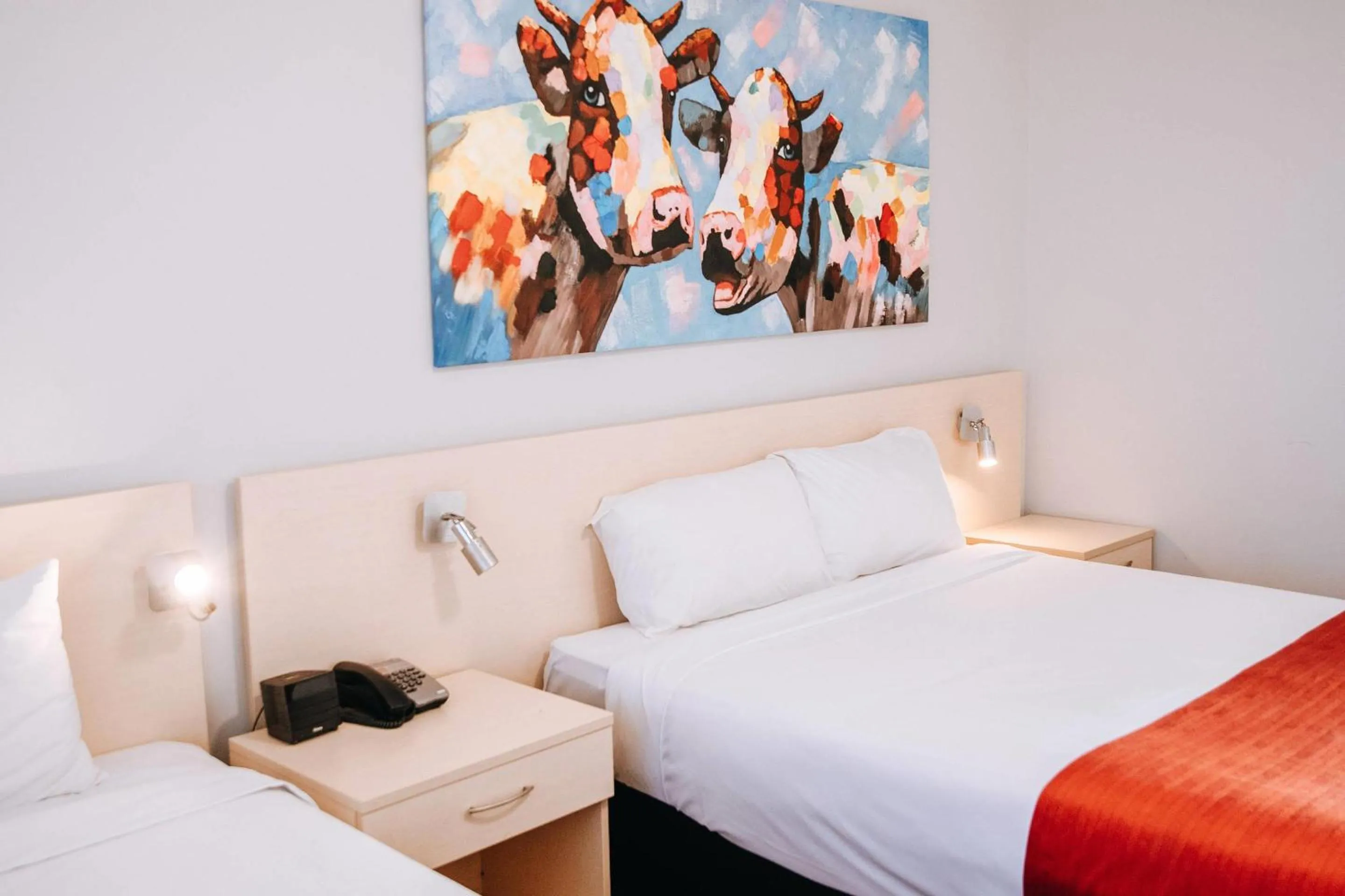 Bedroom, Bed in Comfort Inn Moree