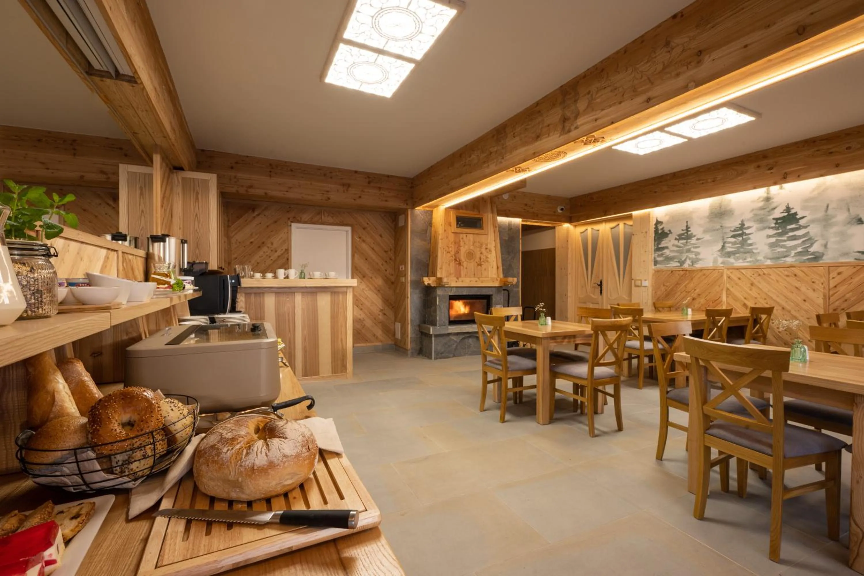 Restaurant/places to eat in Villa Tatrica