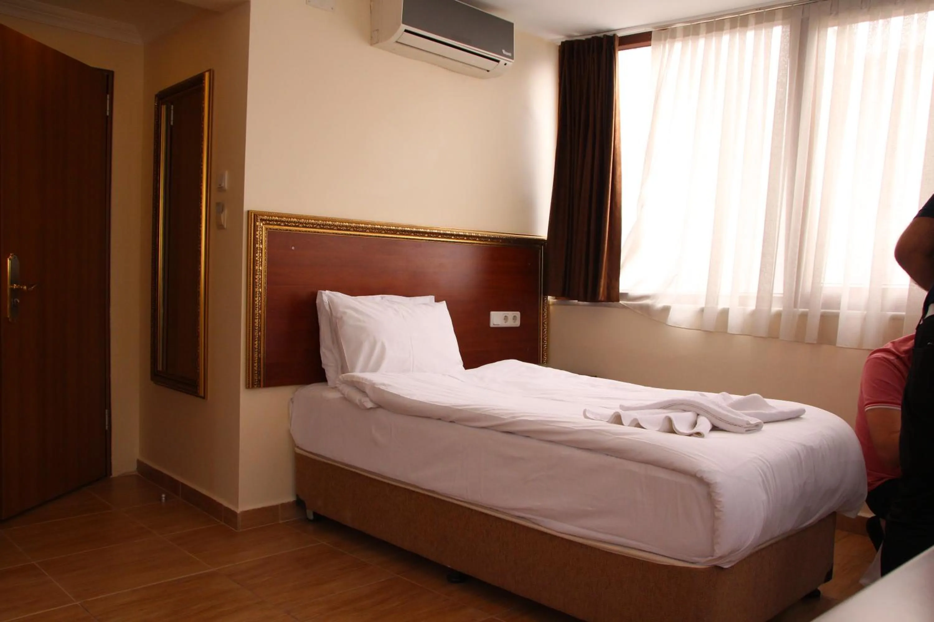 Street view, Bed in Hotel Rio