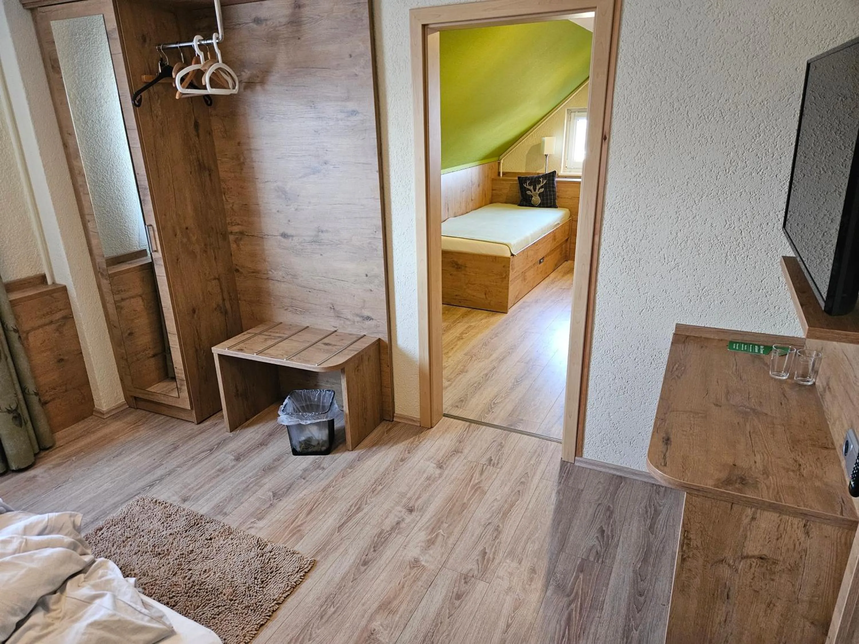 Family in Zum Roten Hirsch im Grünen Wald