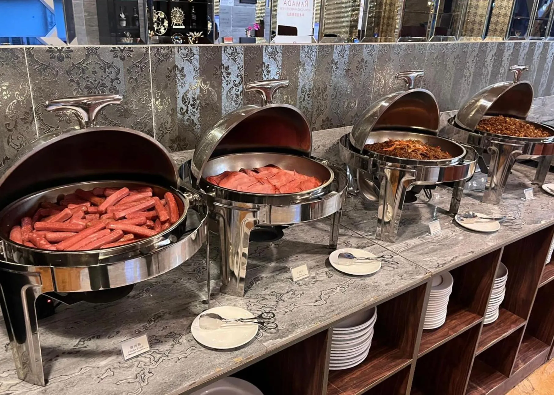 Breakfast in Ramada Hong Kong Harbour View