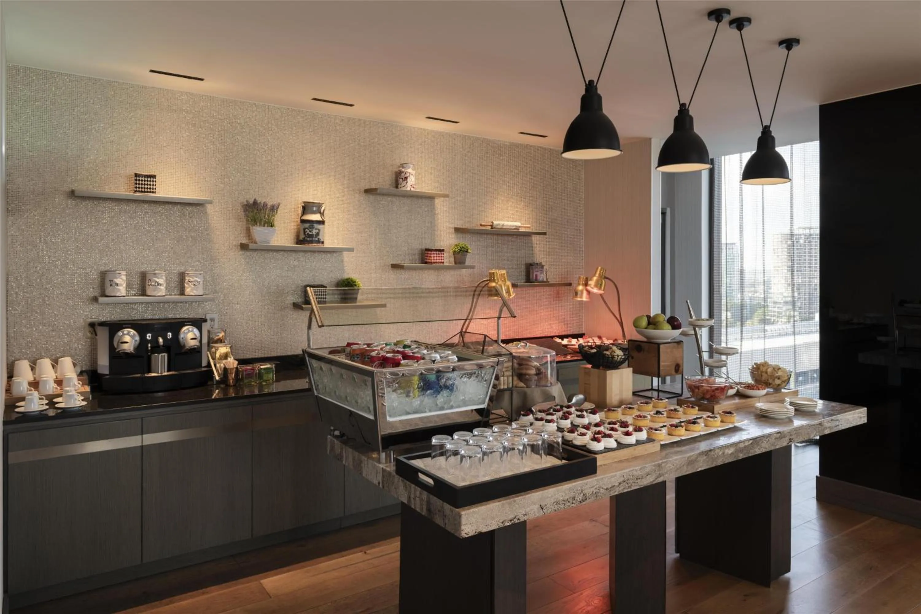 Property building in Hilton Guadalajara Midtown