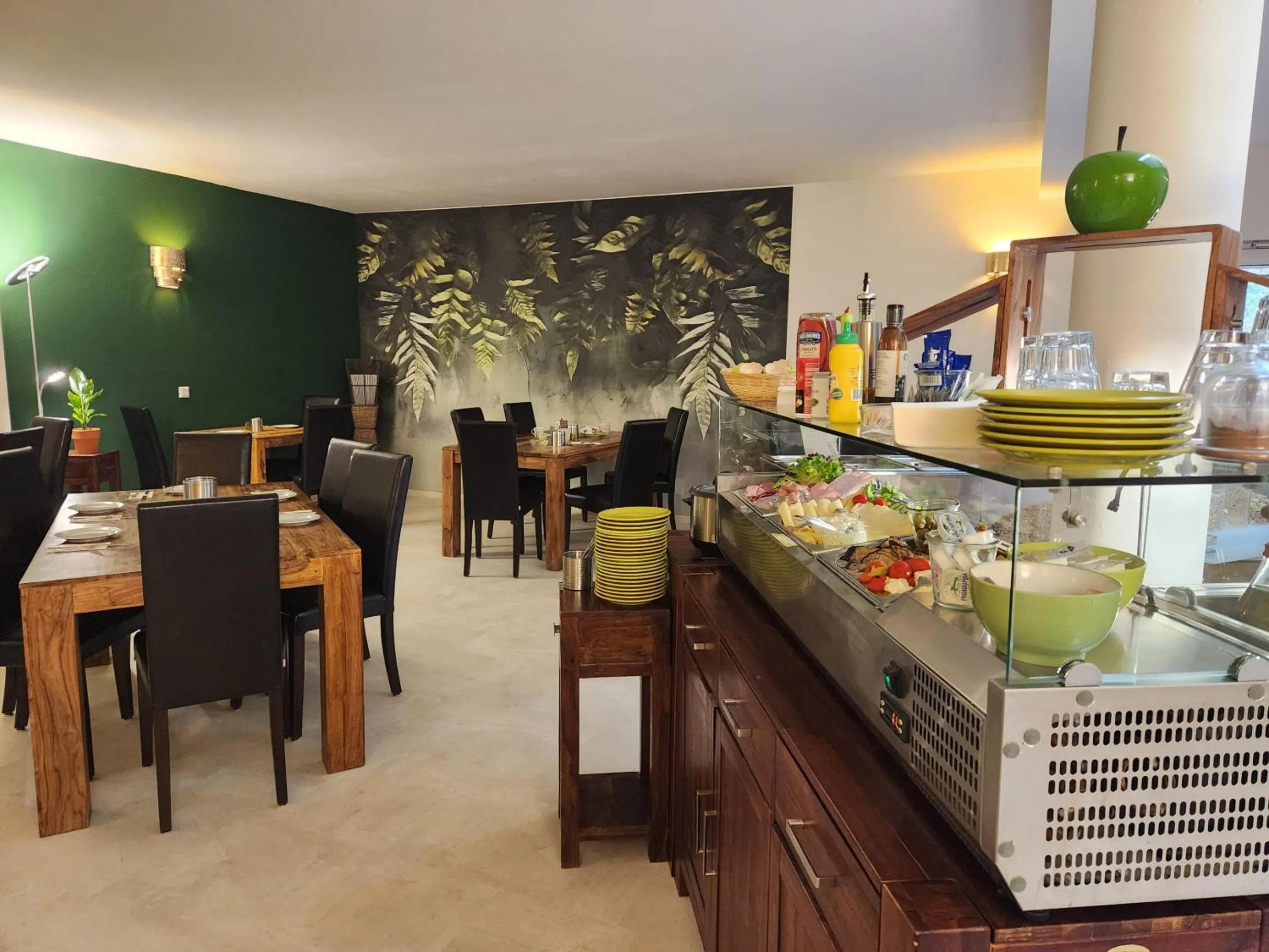 Dining area in Park-Hotel Leimen