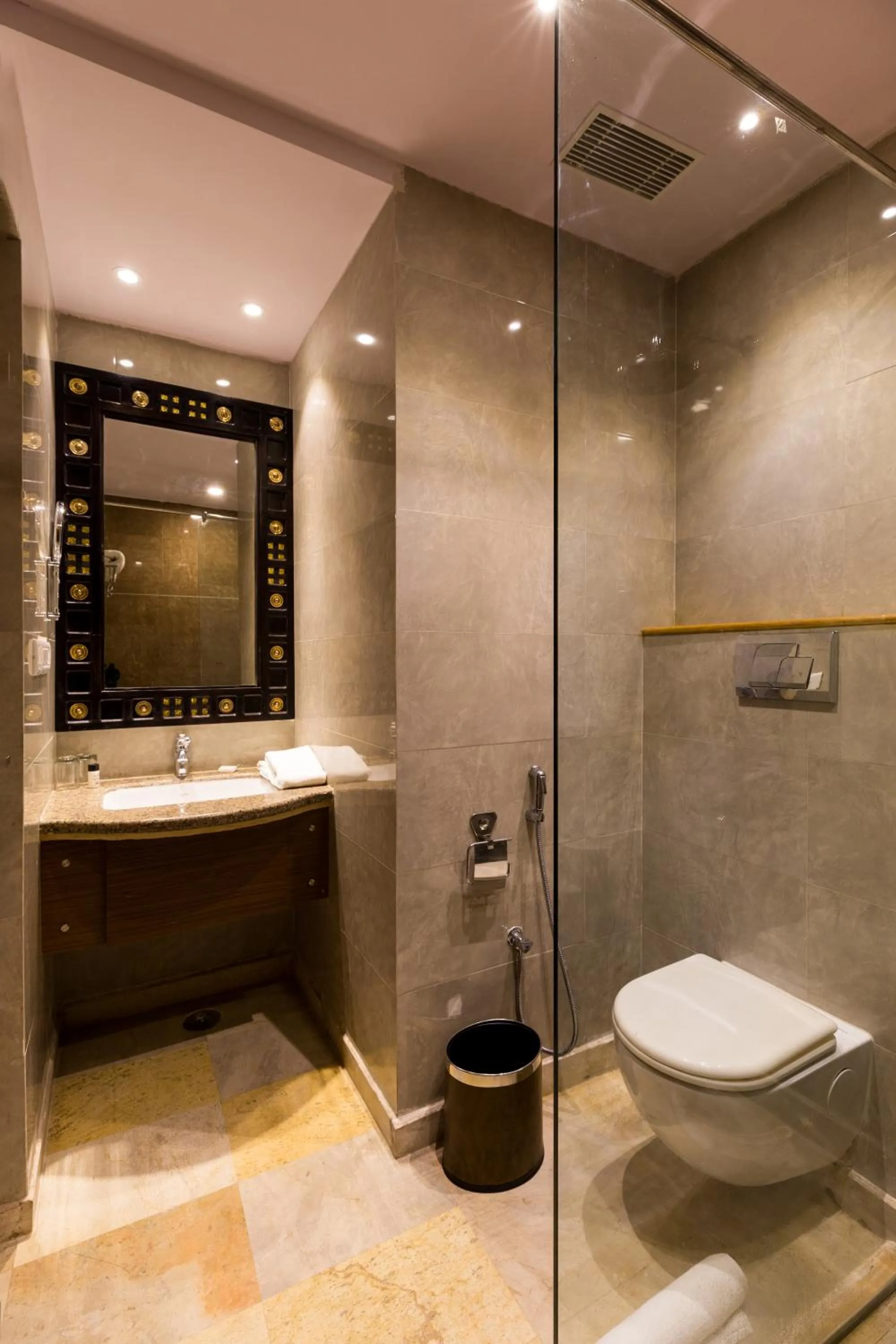 Bathroom in Sairafort Sarovar Portico