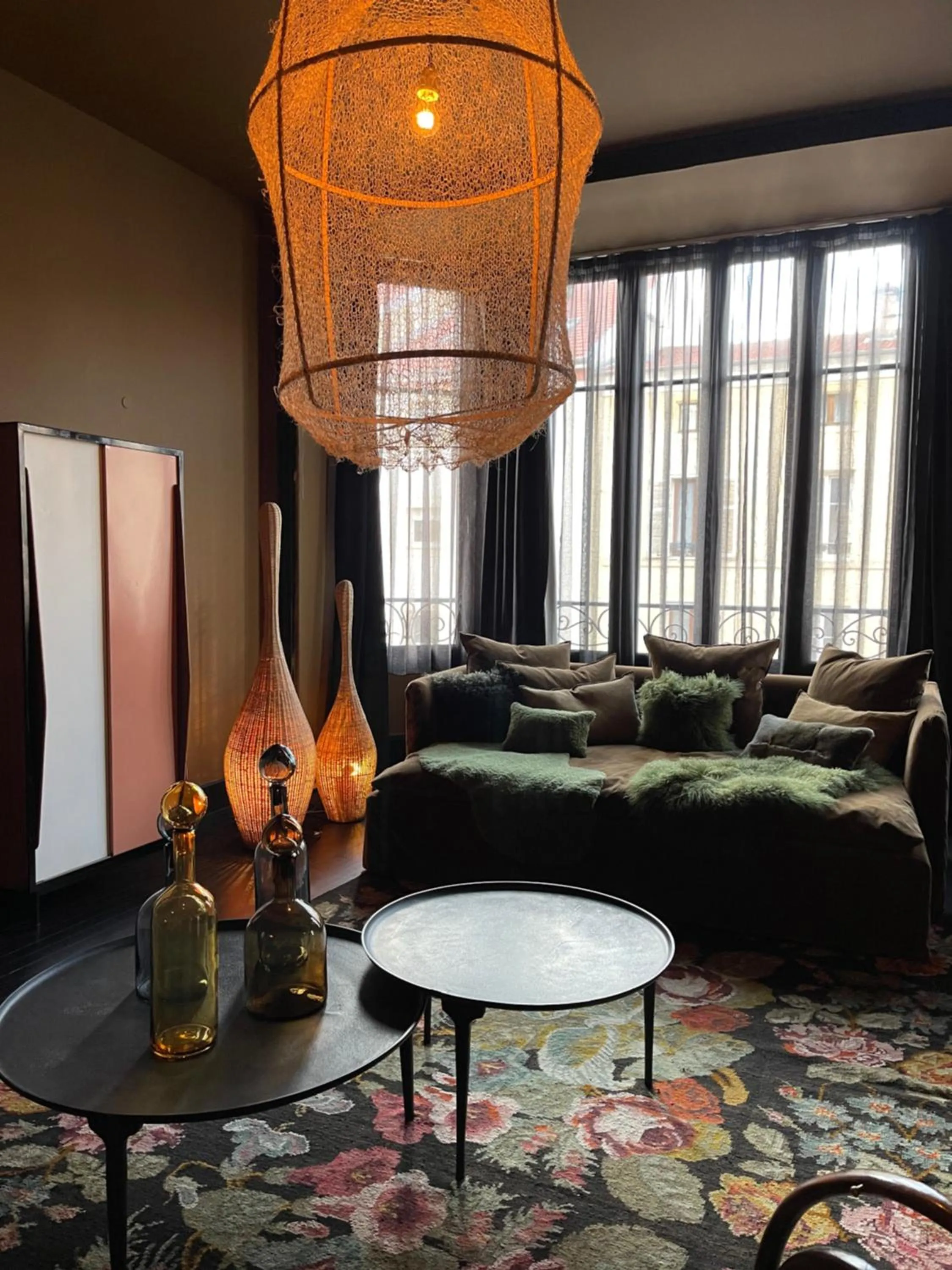 Living room in La Villa 1901