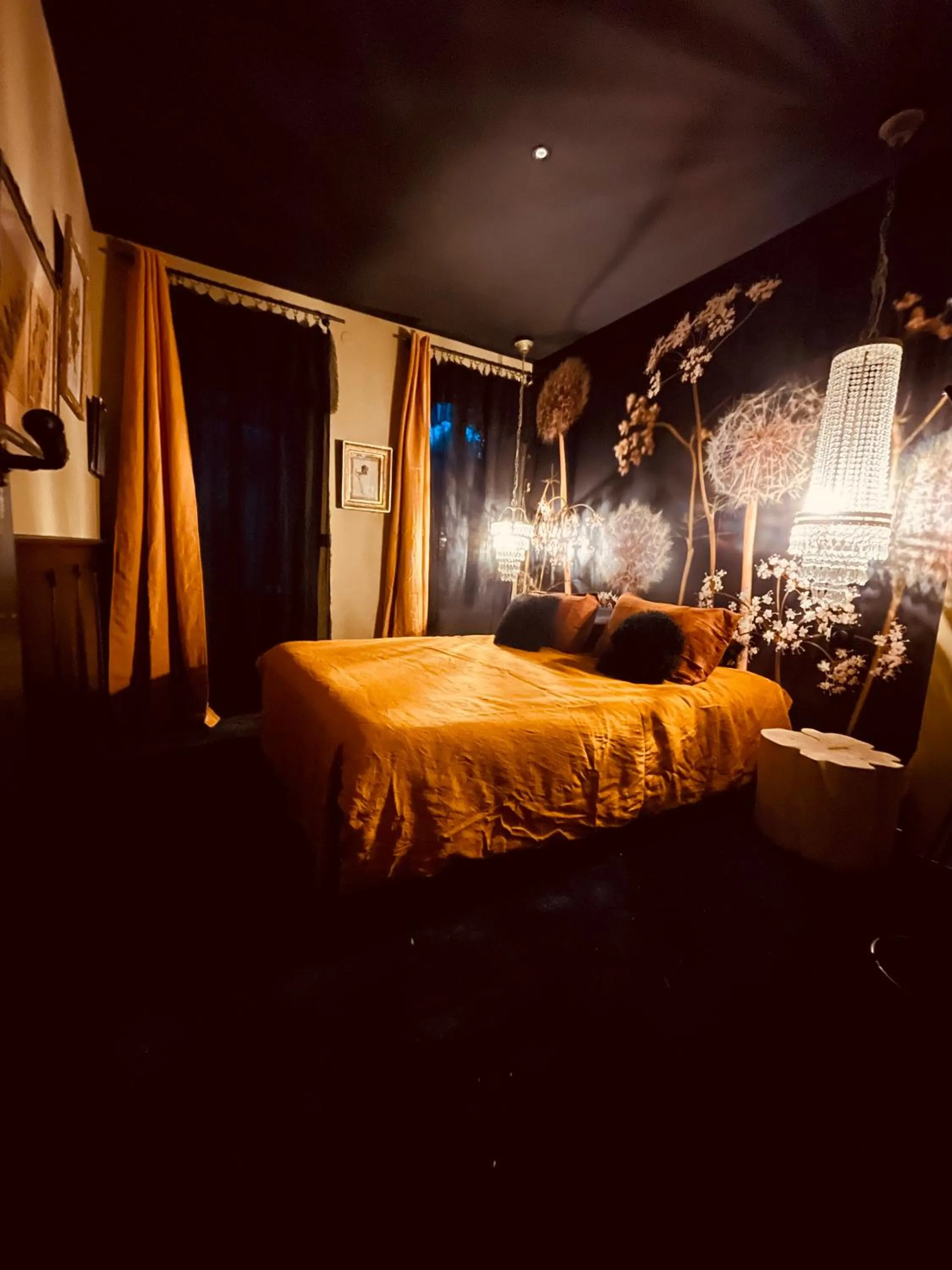 Photo of the whole room in La Villa 1901