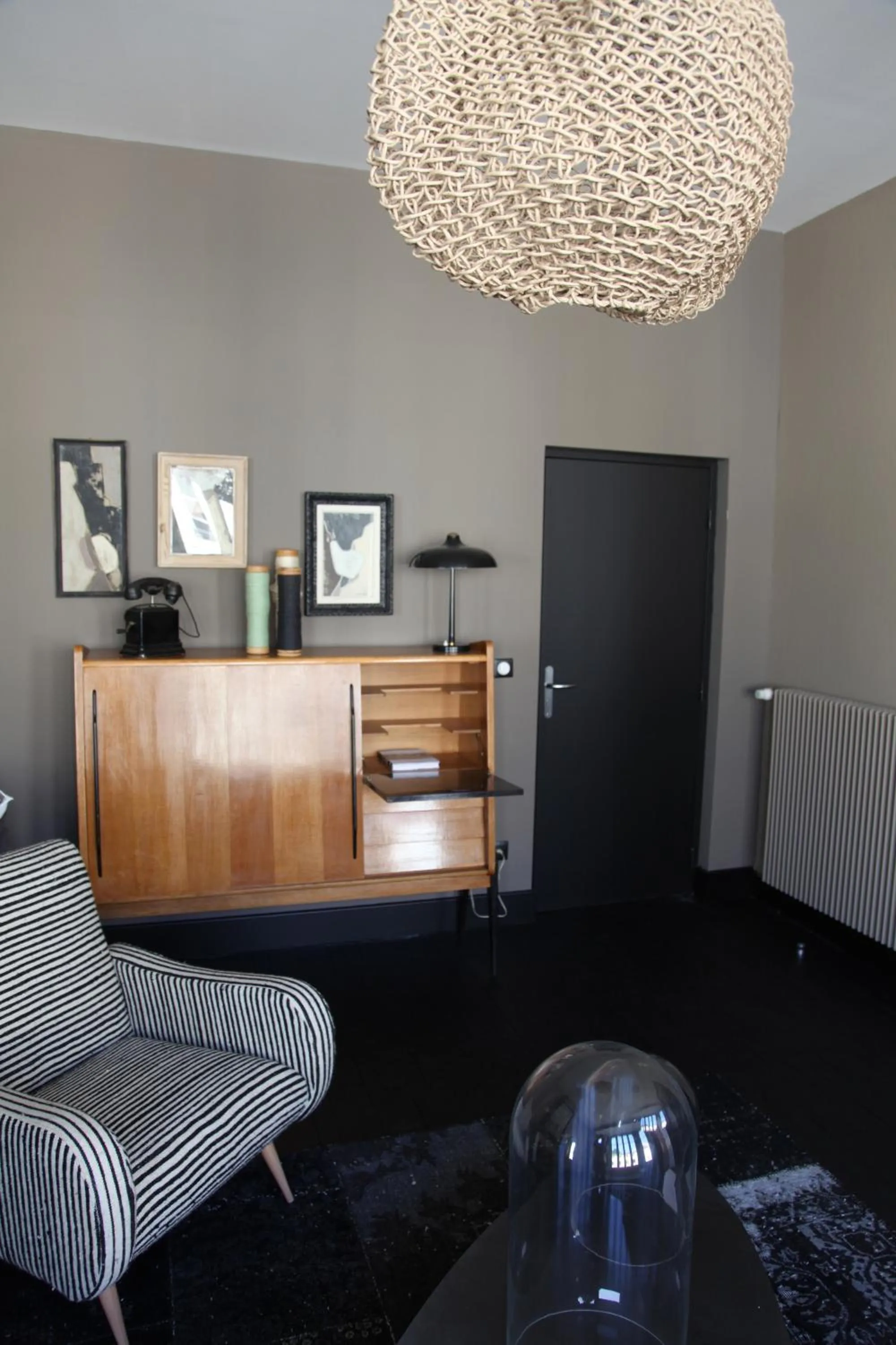 Living room in La Villa 1901